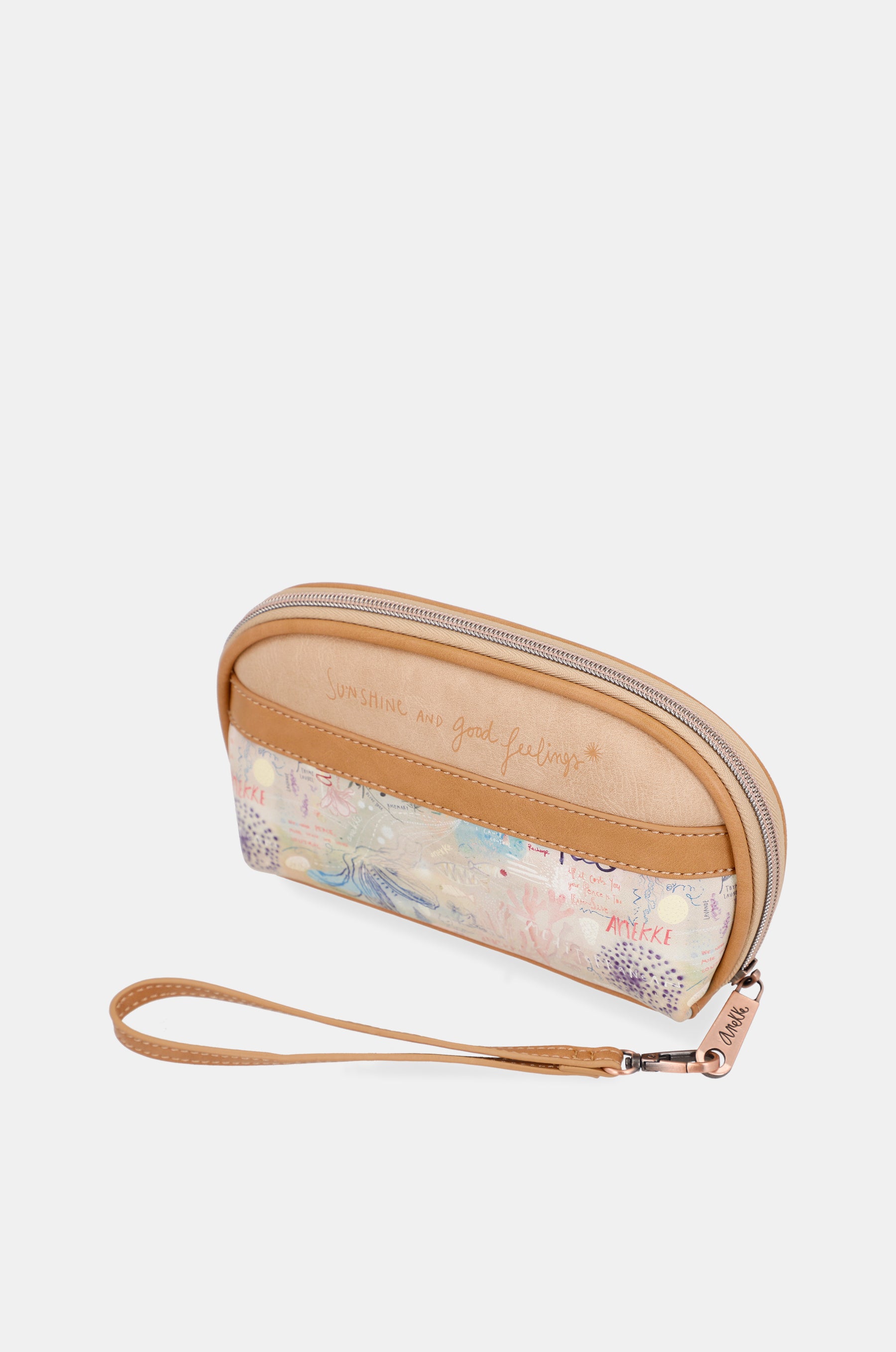 Mediterranean Carryall with hand strap