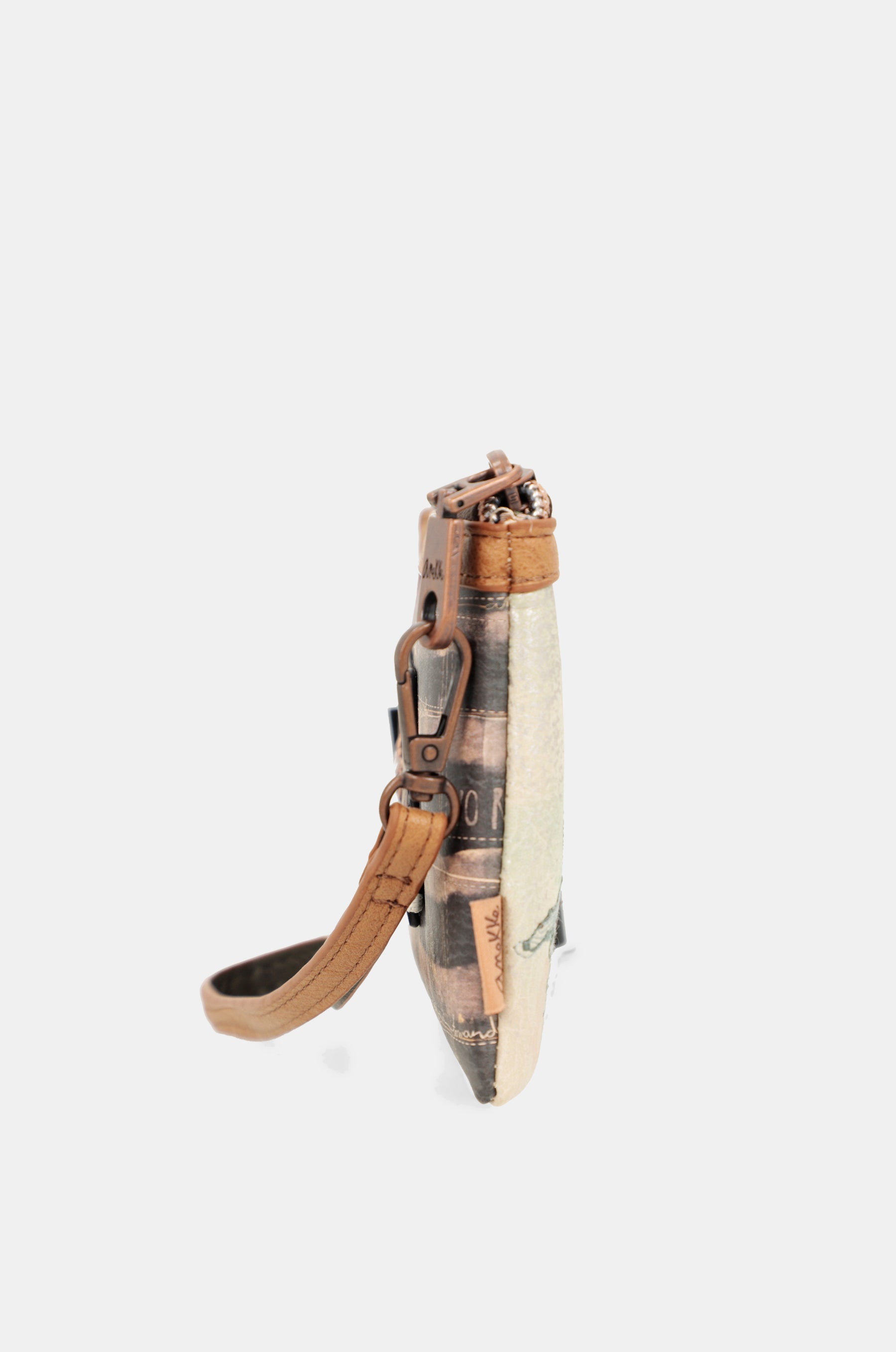 The Forest wallet with hand strap