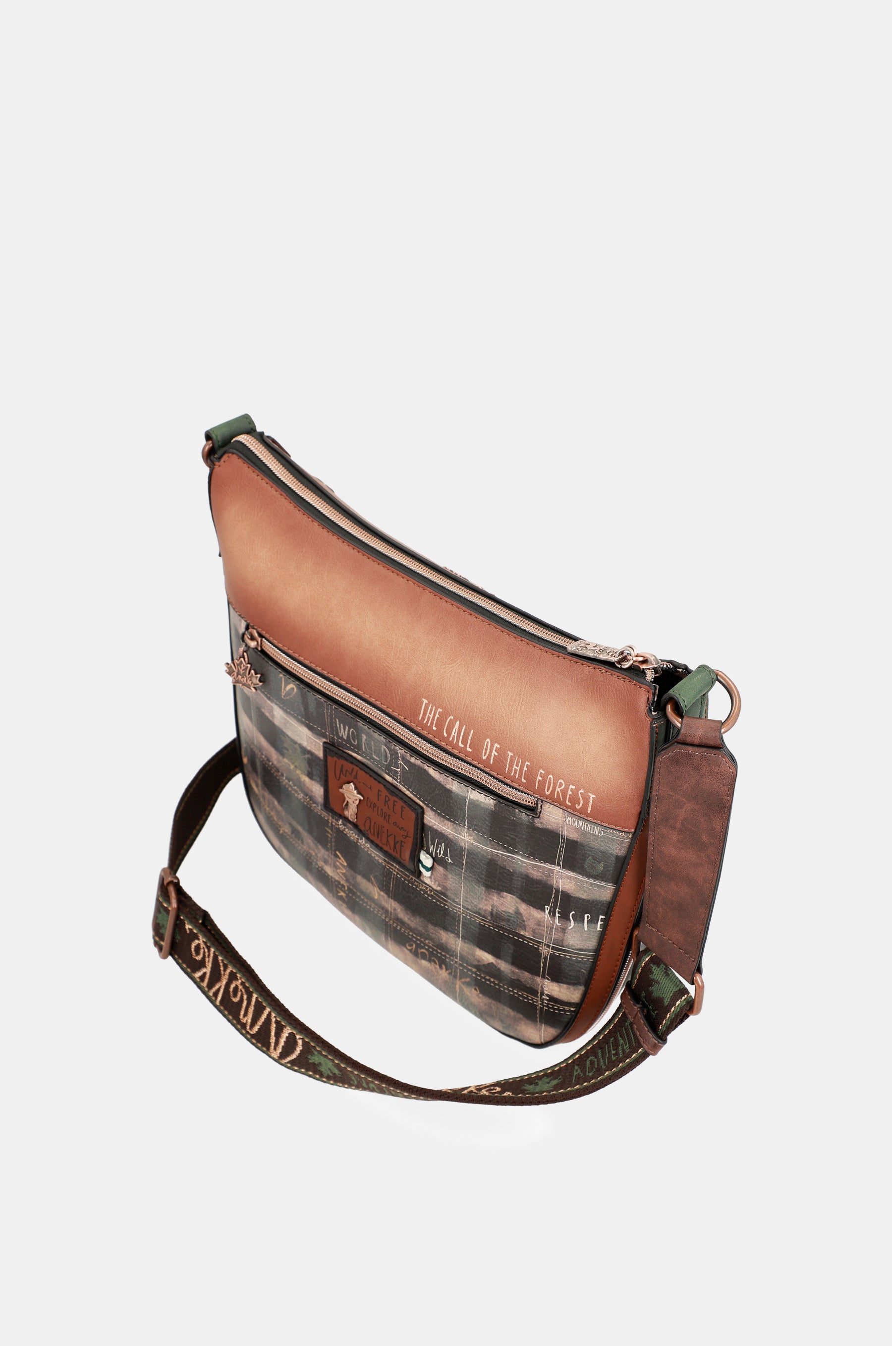 Wild large black shoulder bag