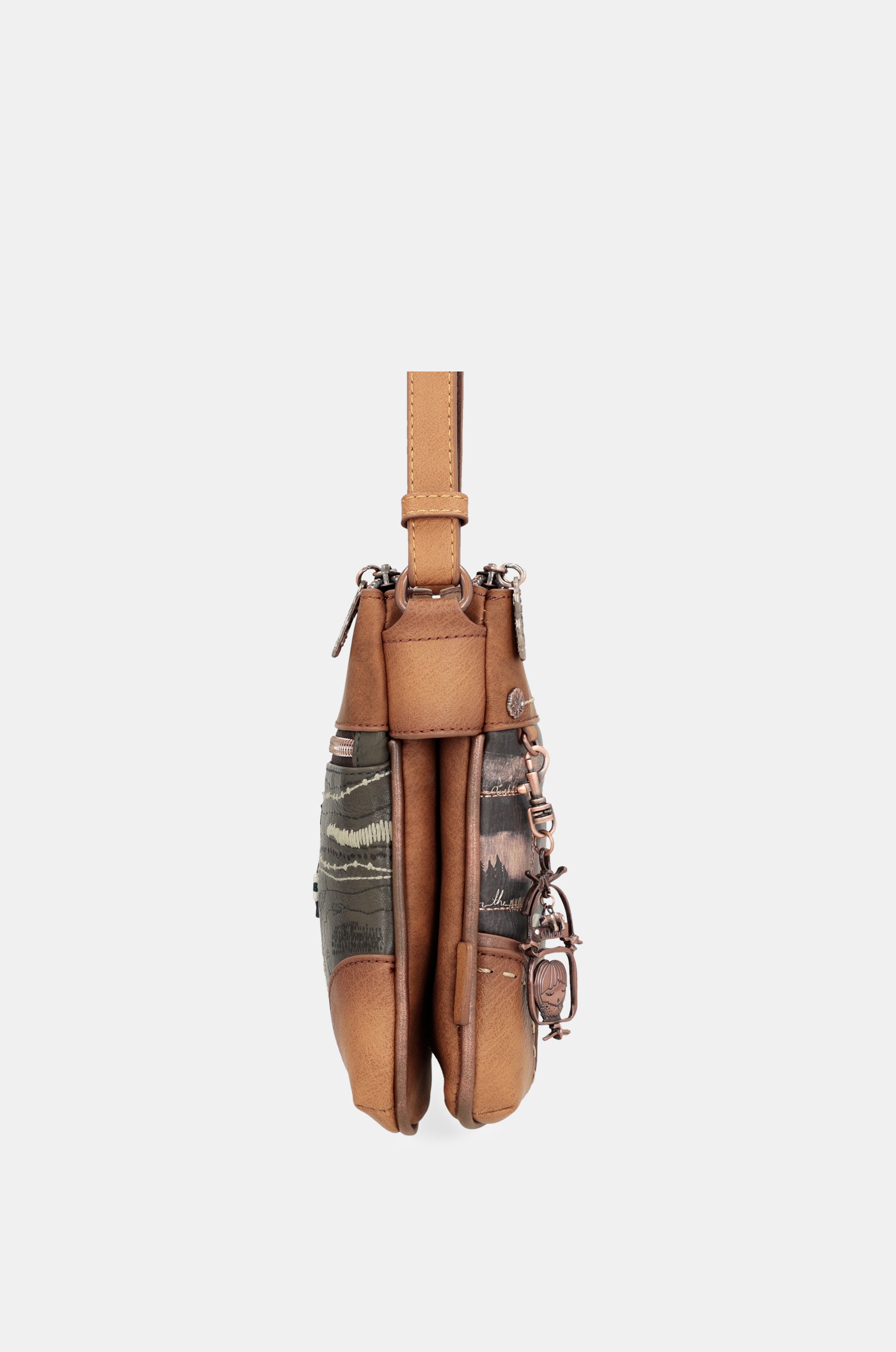 Wild double compartment shoulder bag