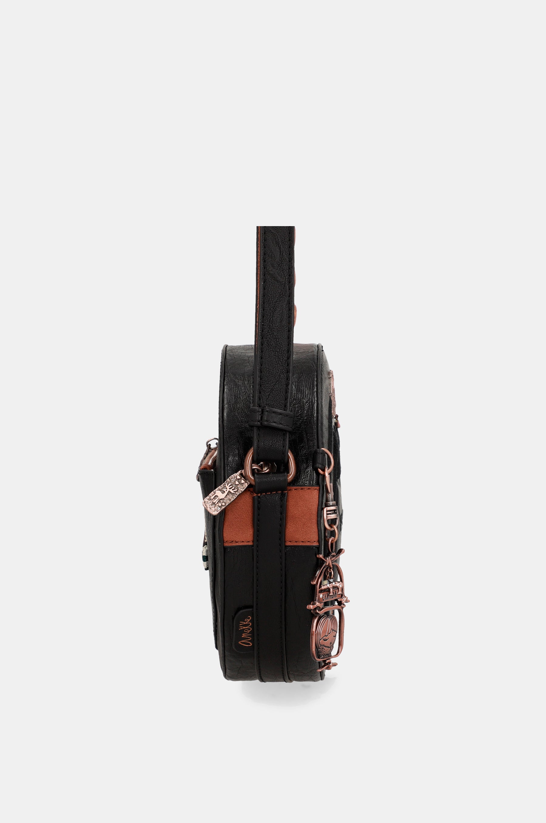 Wild round shoulder bag