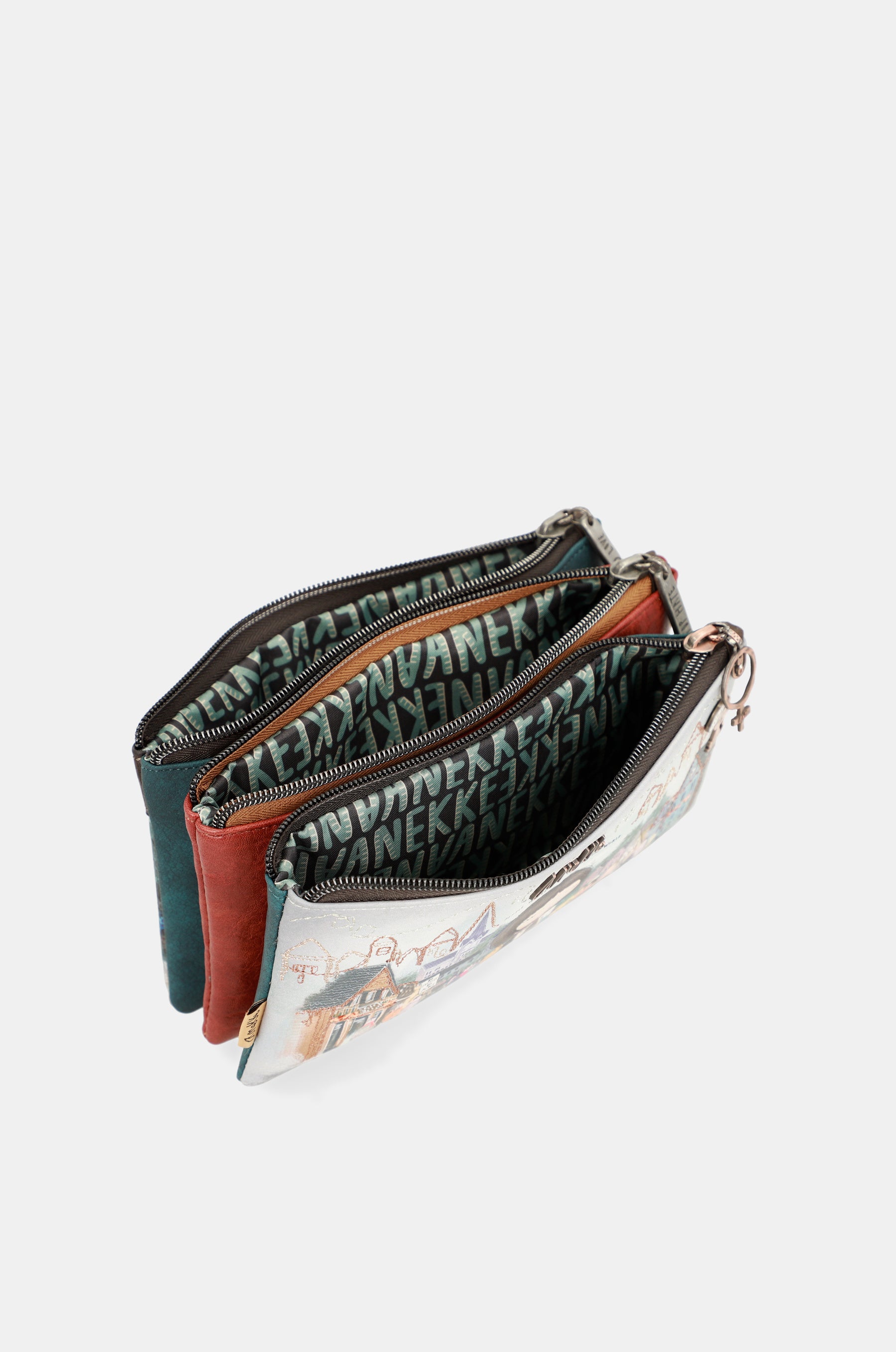Triple compartment case Voice