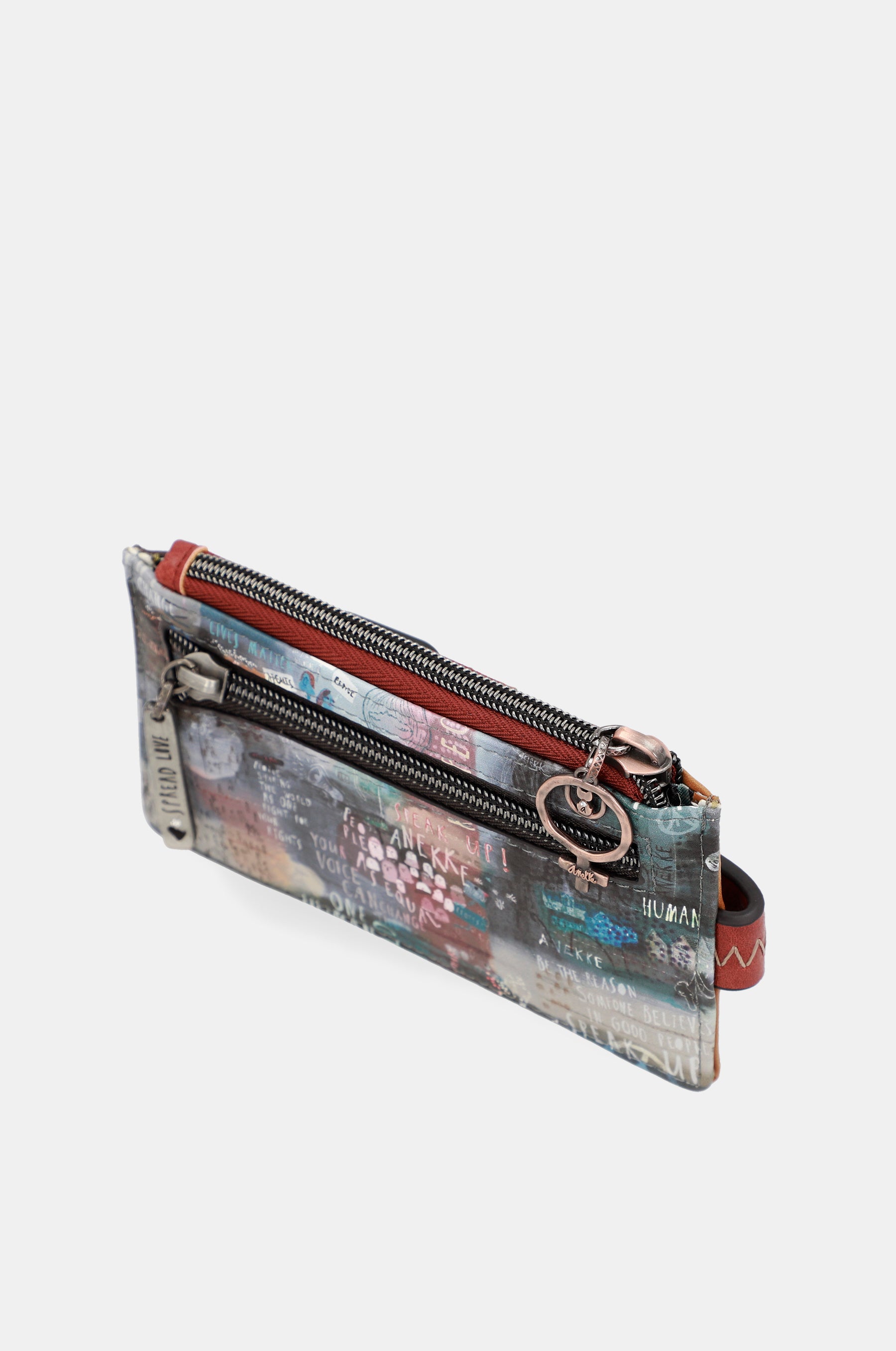 Card holder Voice