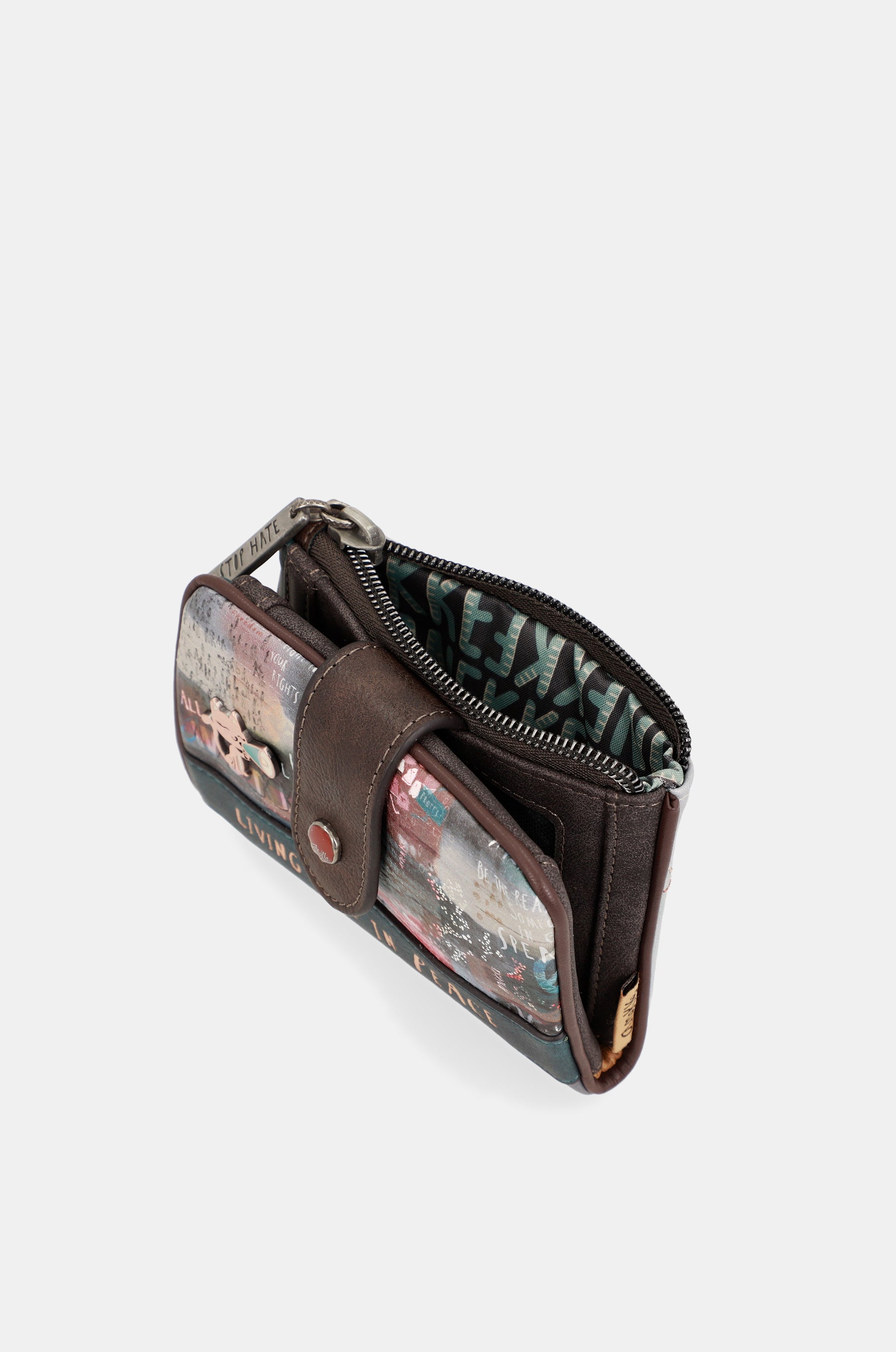 Medium soft material wallet Voice