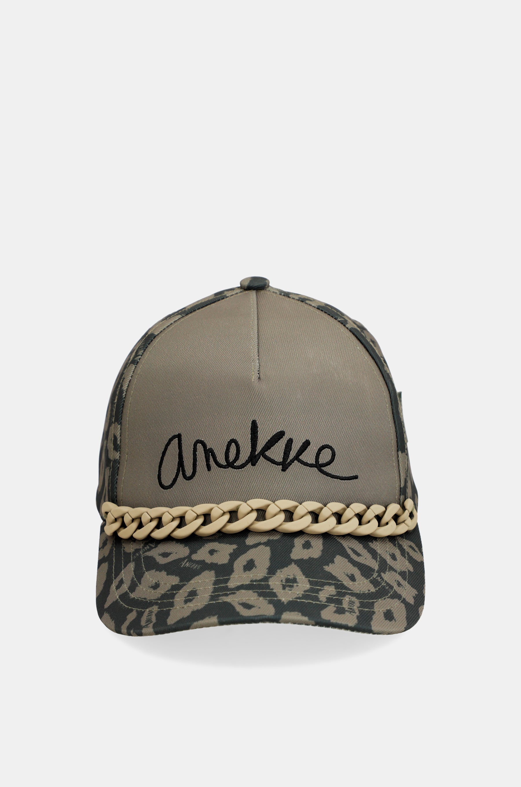 Women's leopard hat