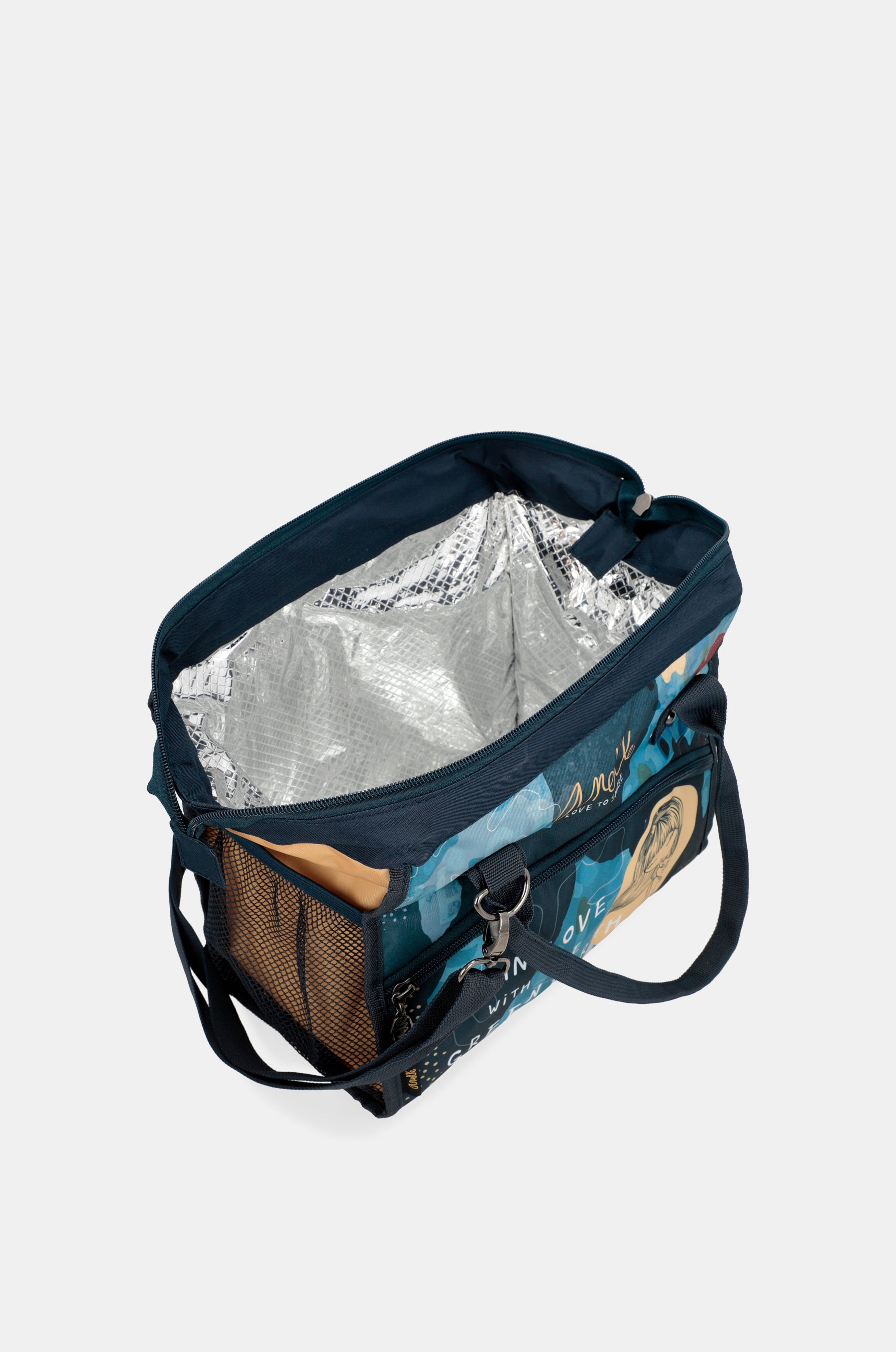 Pachamama food carrier bag with shoulder strap