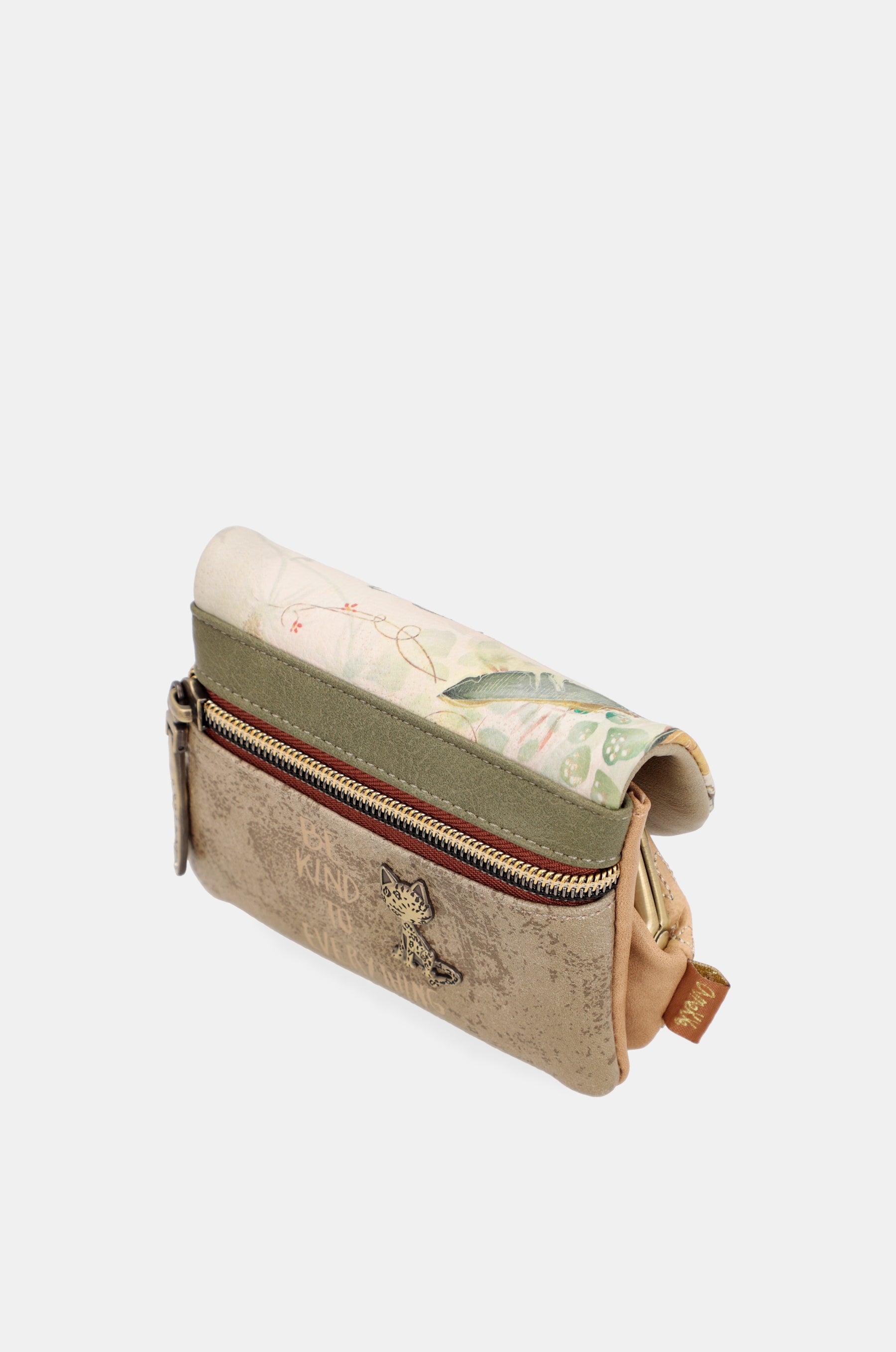 Amazonia flap wallet