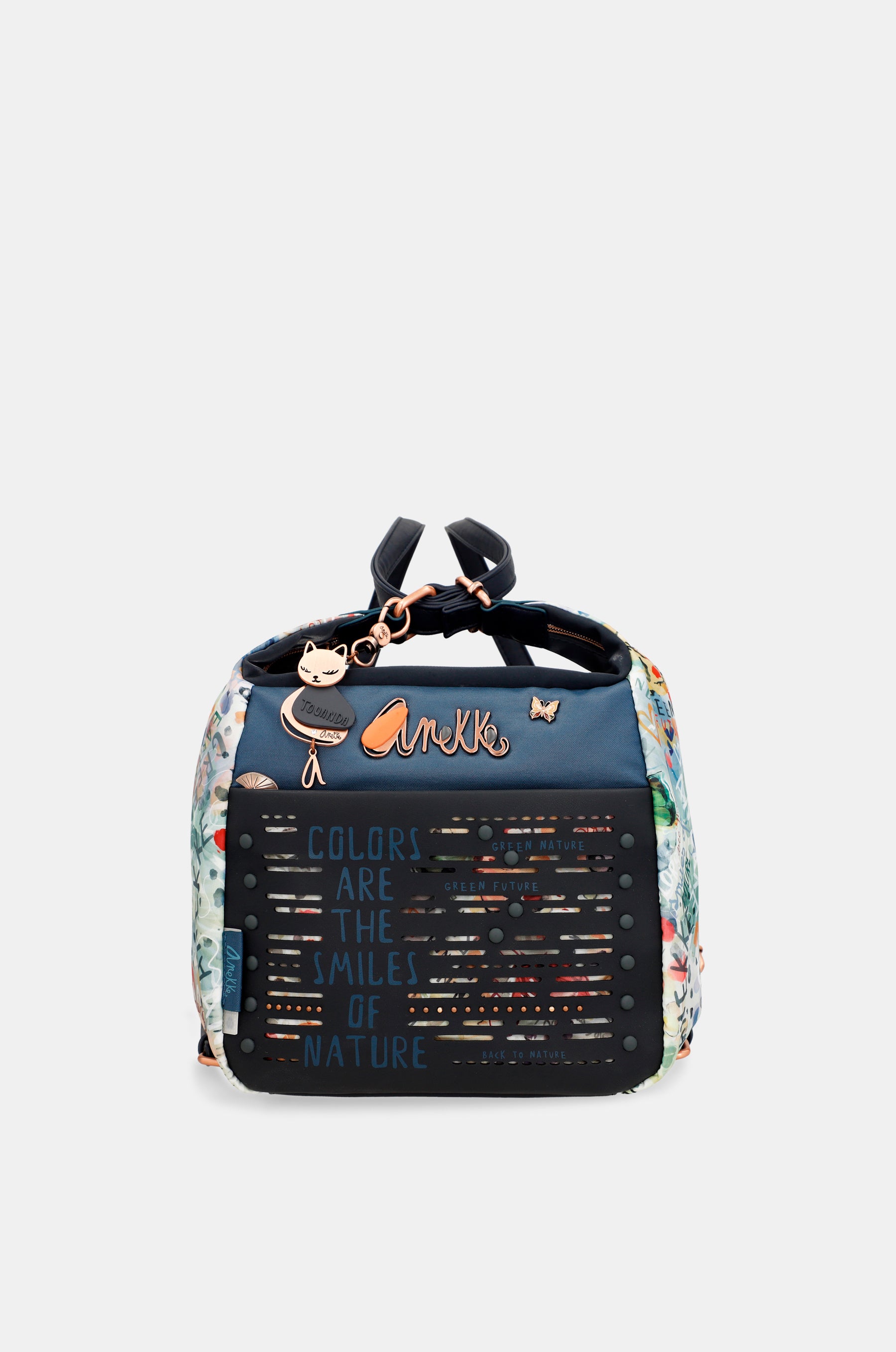 Nature Pachamama convertible crossbody bag into a backpack