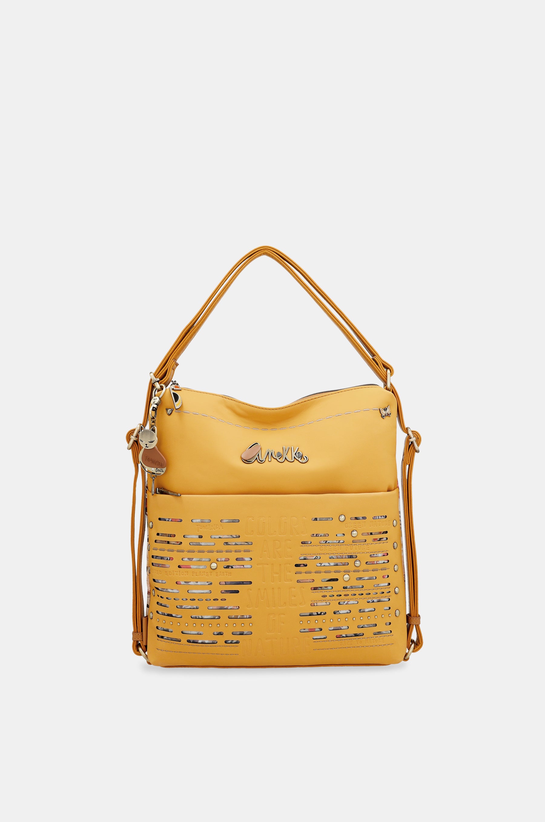 Nature Pachamama convertible ochre bag into a backpack