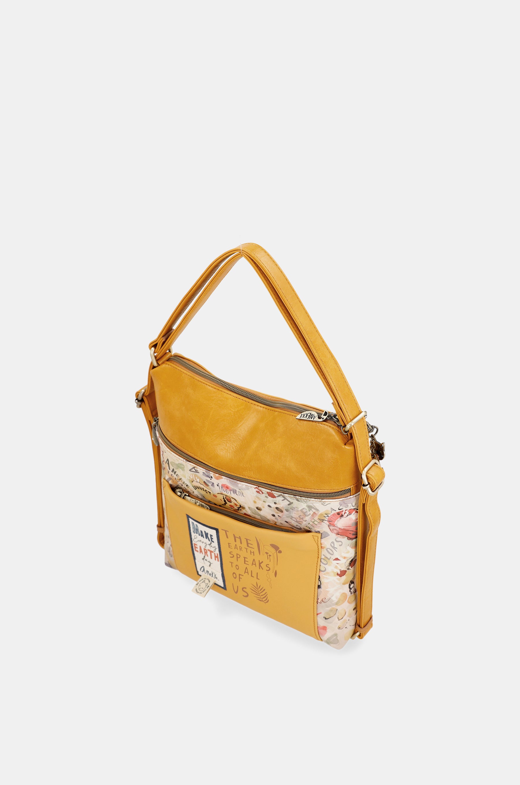 Nature Pachamama convertible ochre bag into a backpack