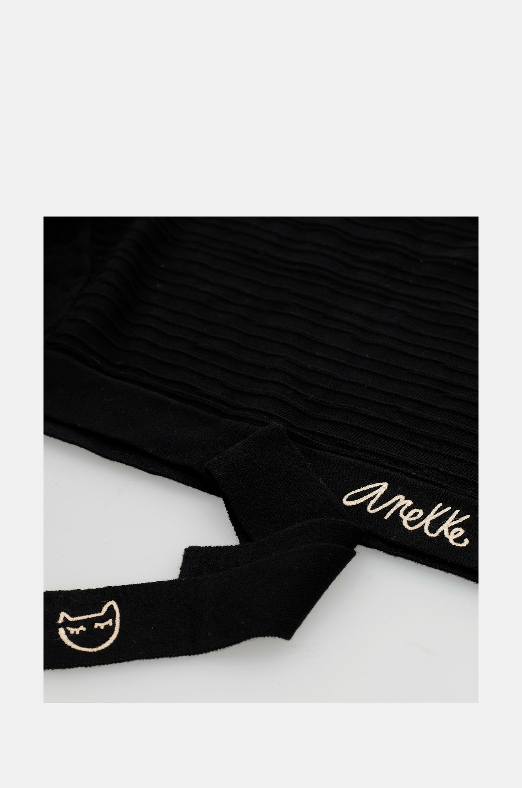 Black Shōen Crew Neck Sweater