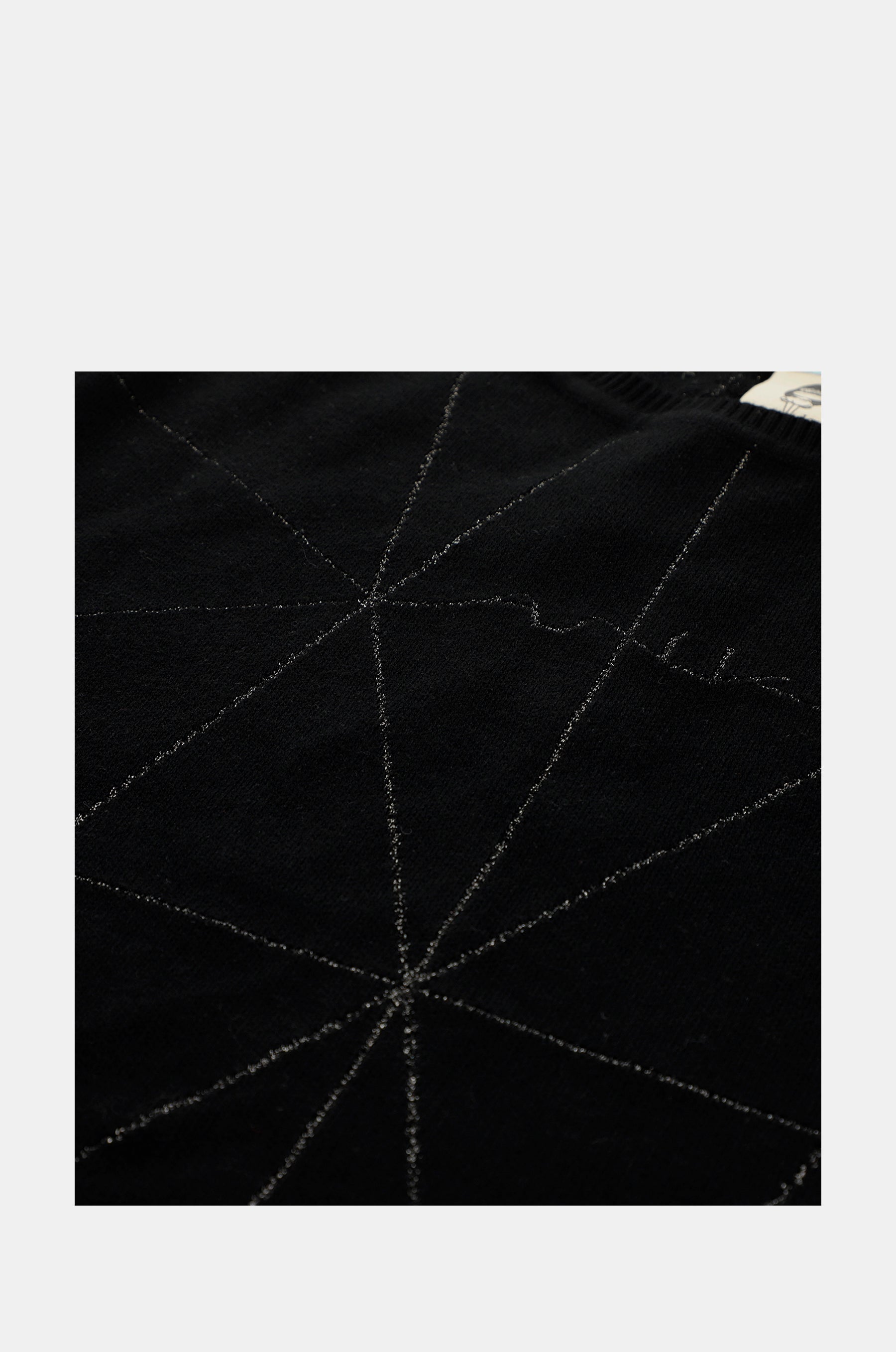 Black Shōen Sweater