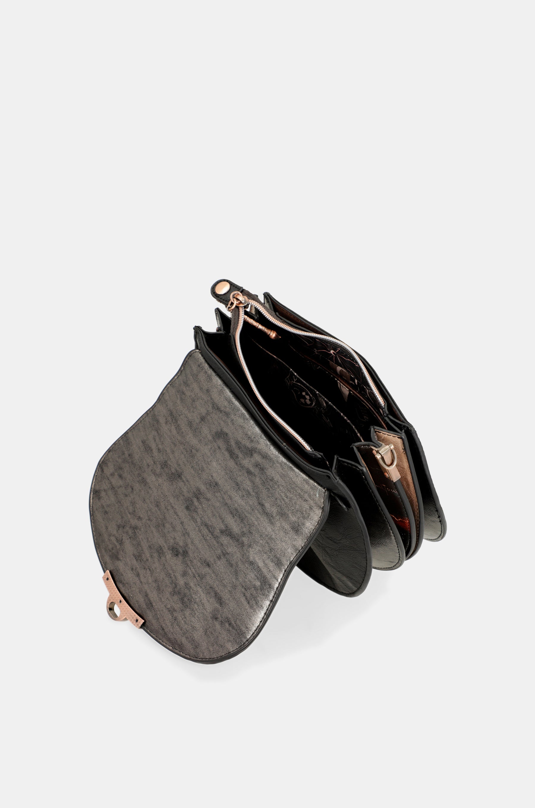 Shōen oval bag with flap