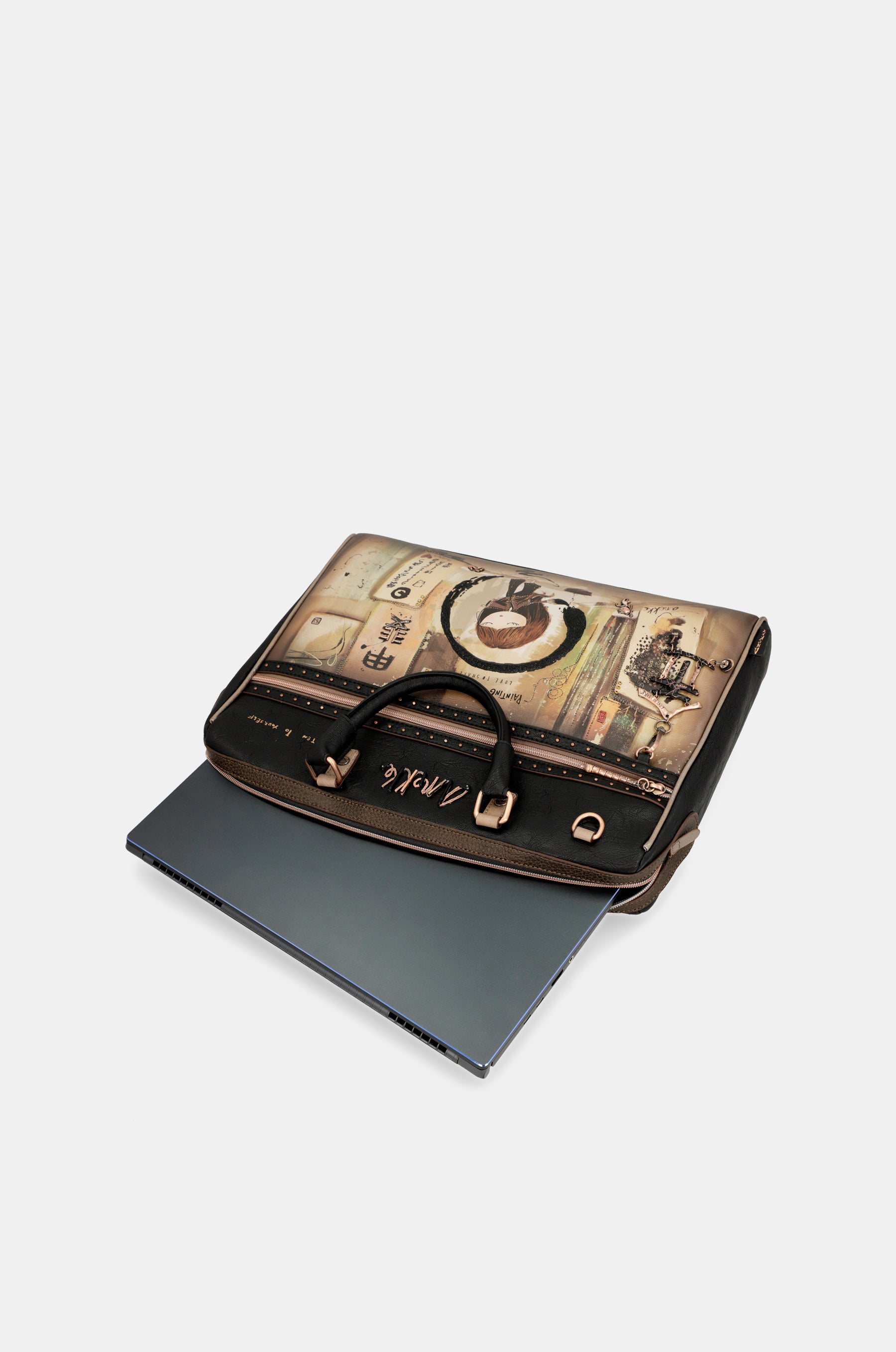 Shōen black briefcase