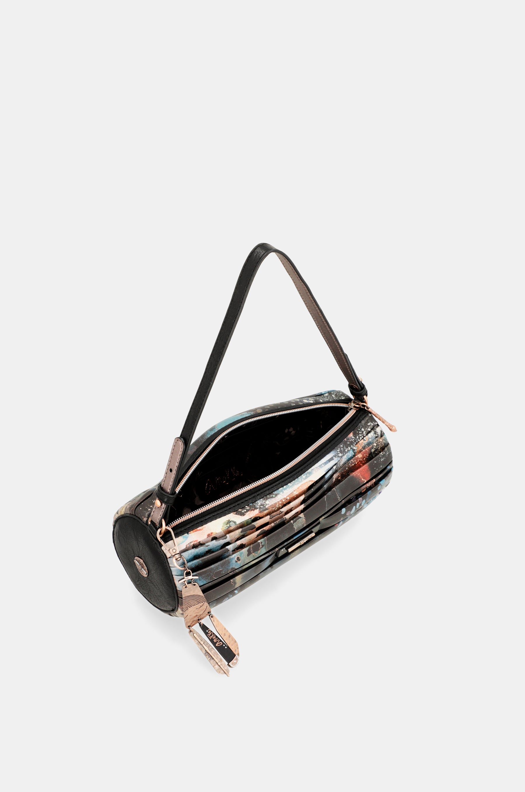 Shōen Palette pleated cylindrical bag