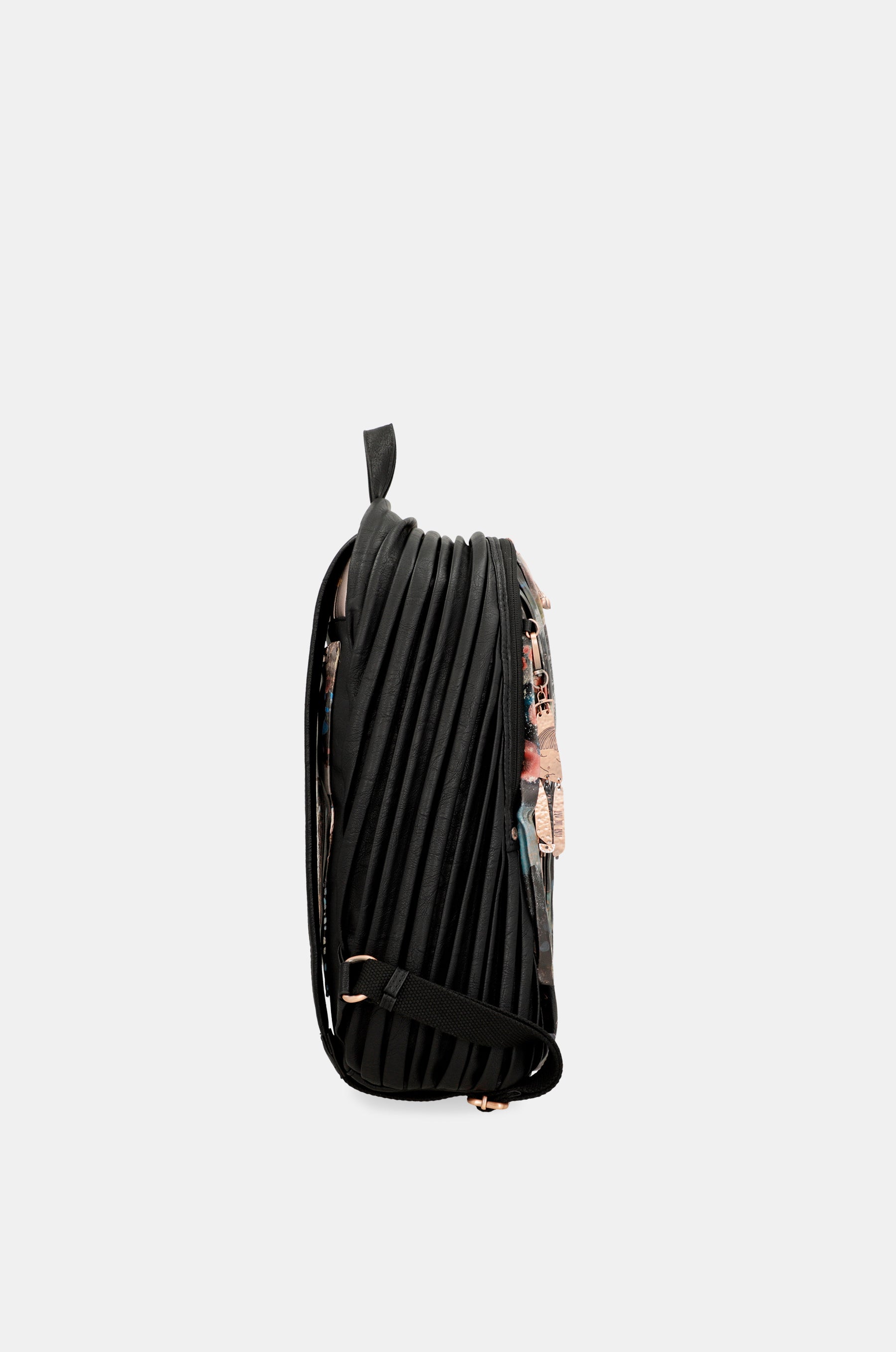 Shōen Palette large pleated backpack