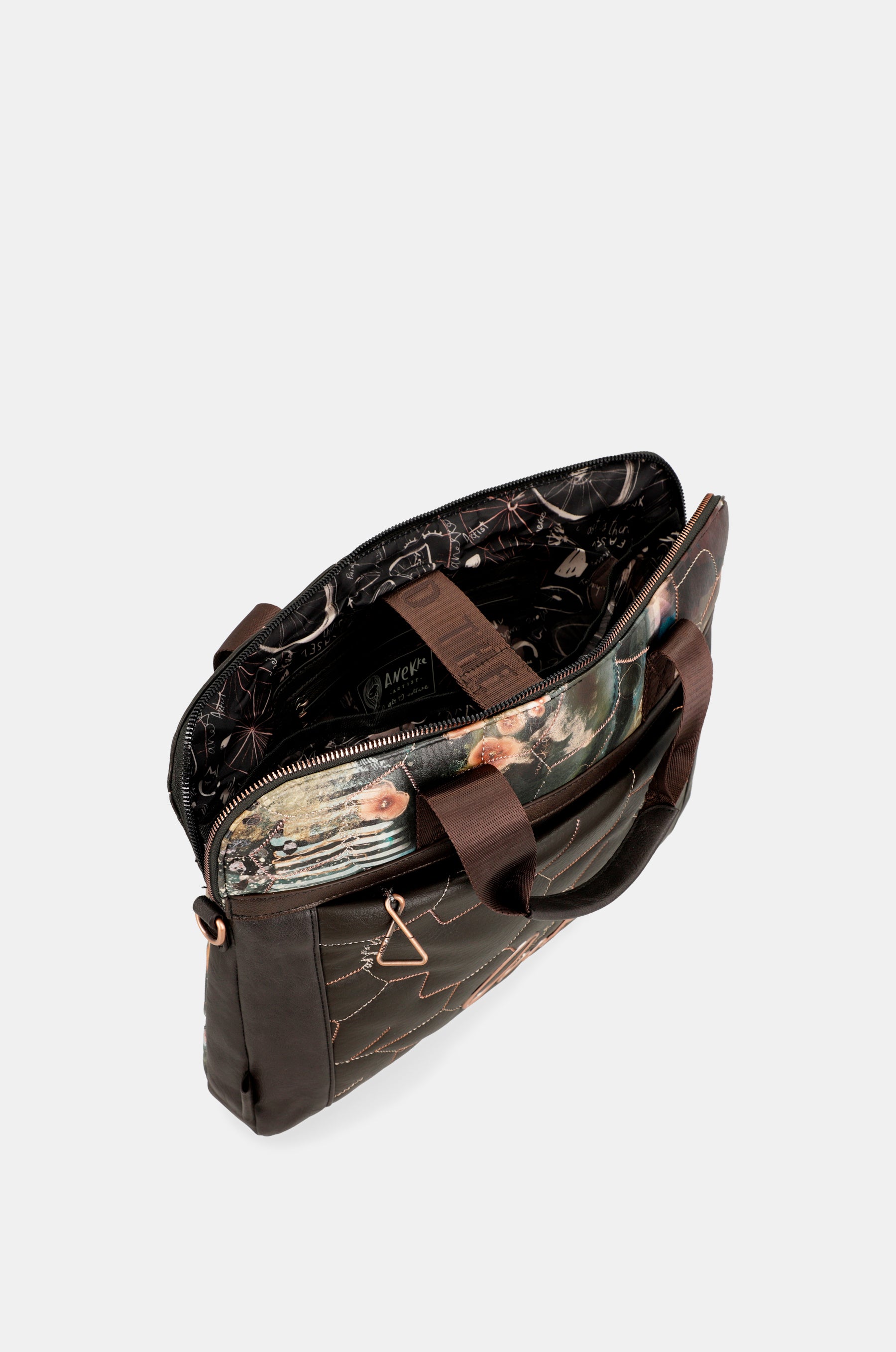 Shōen Padded document holder