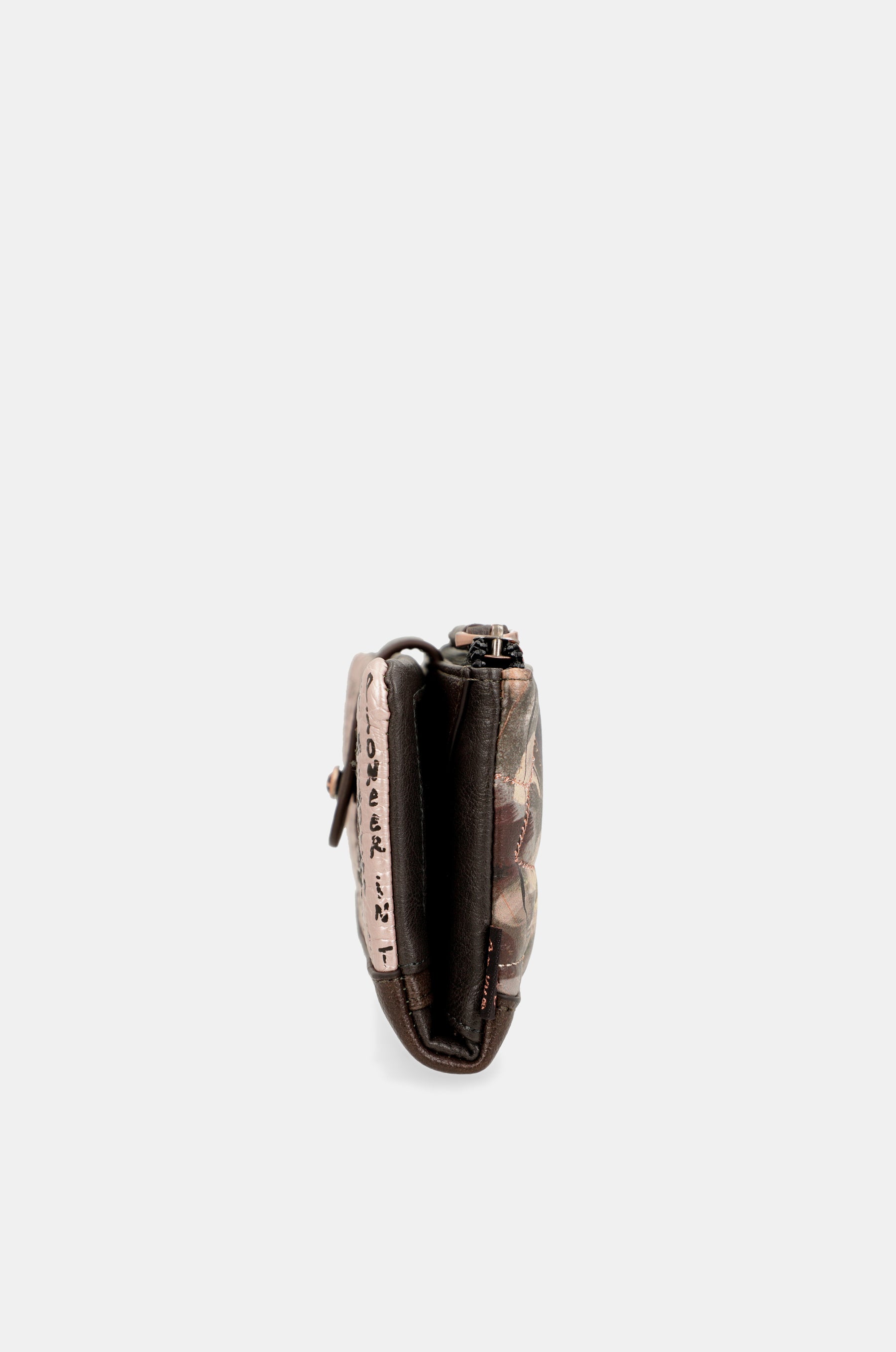 Shōen Padded Flexible RFID Wallet