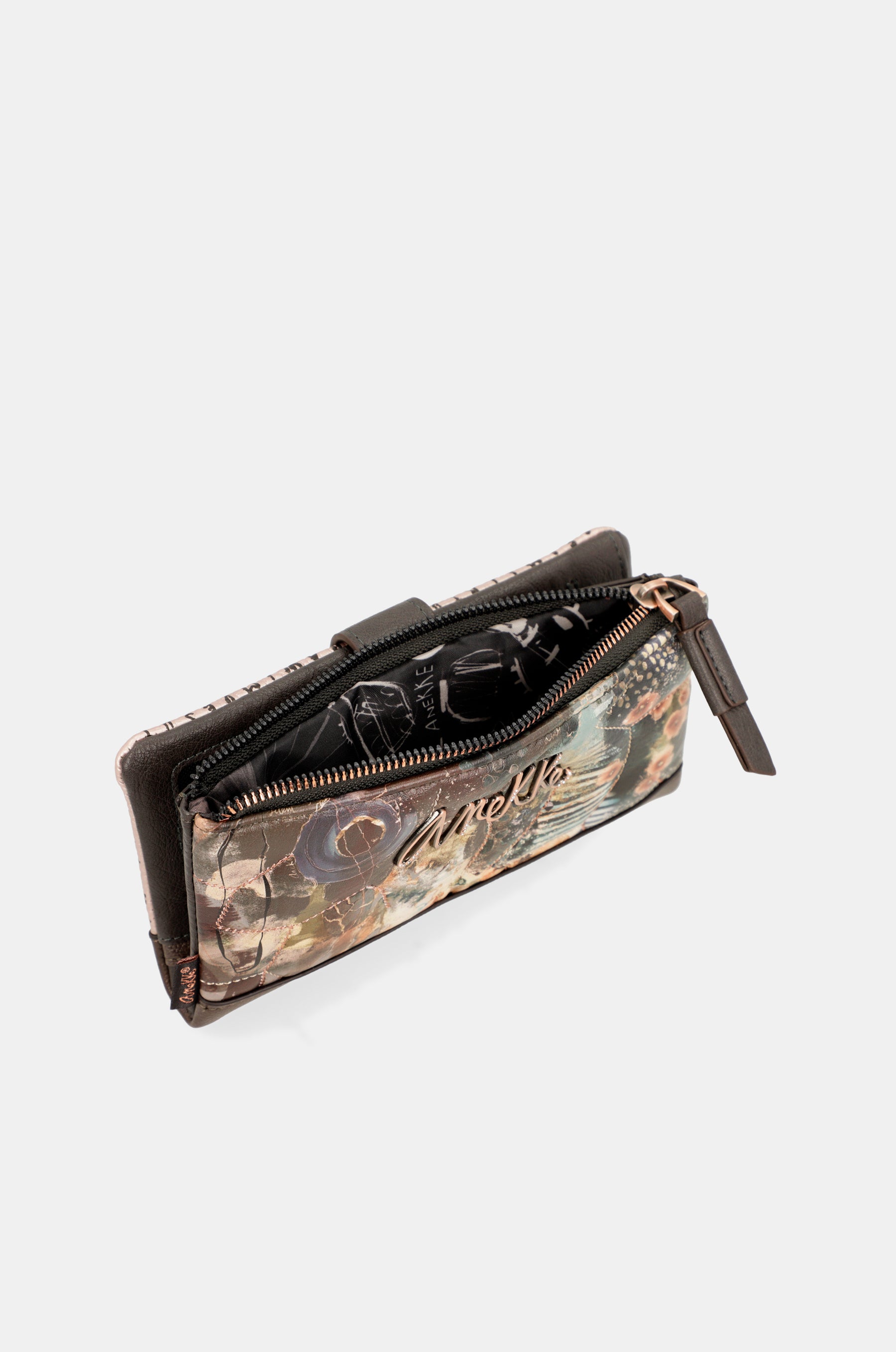 Shōen Padded Flexible RFID Wallet