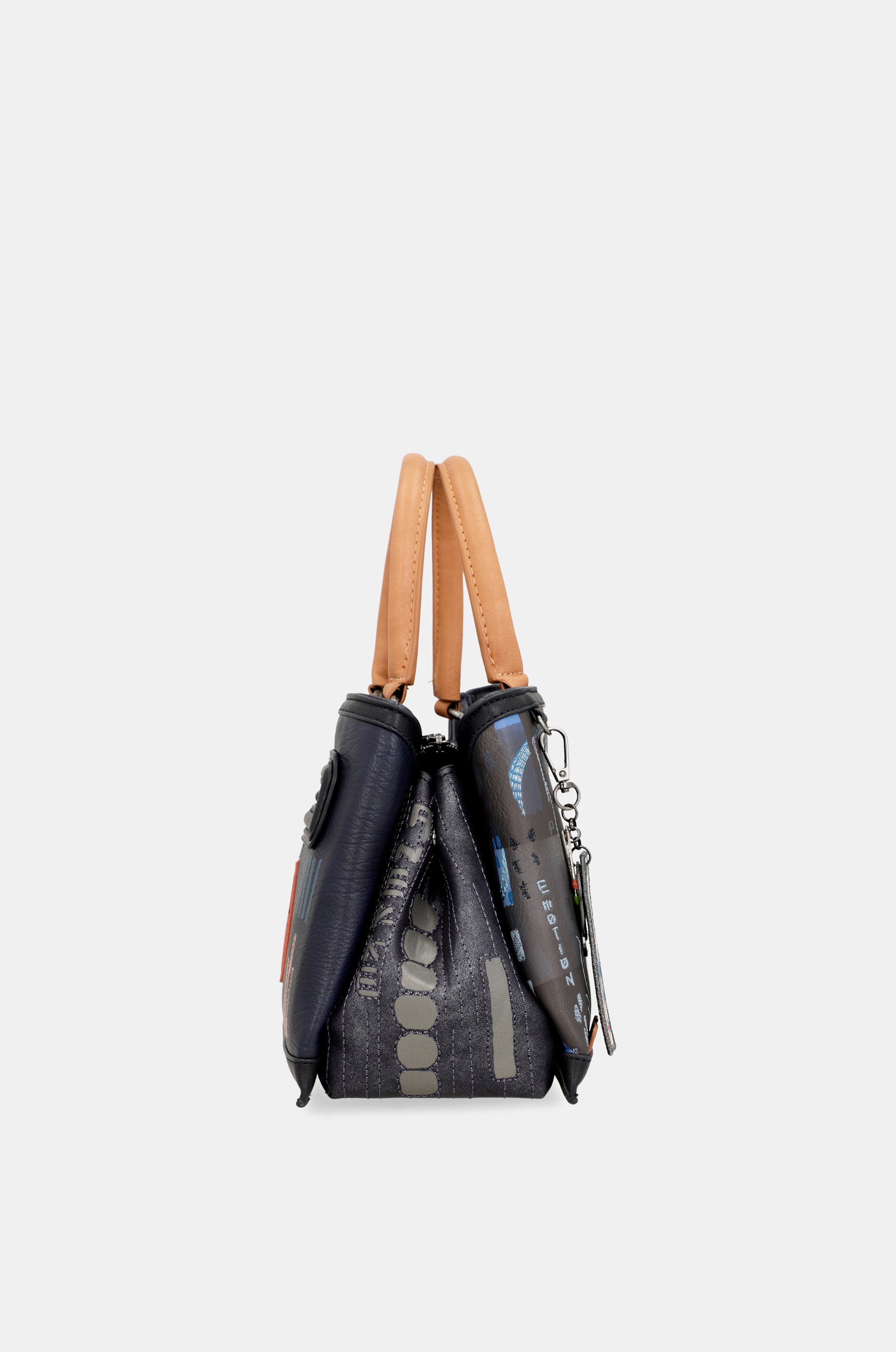 Contemporary bowling bag