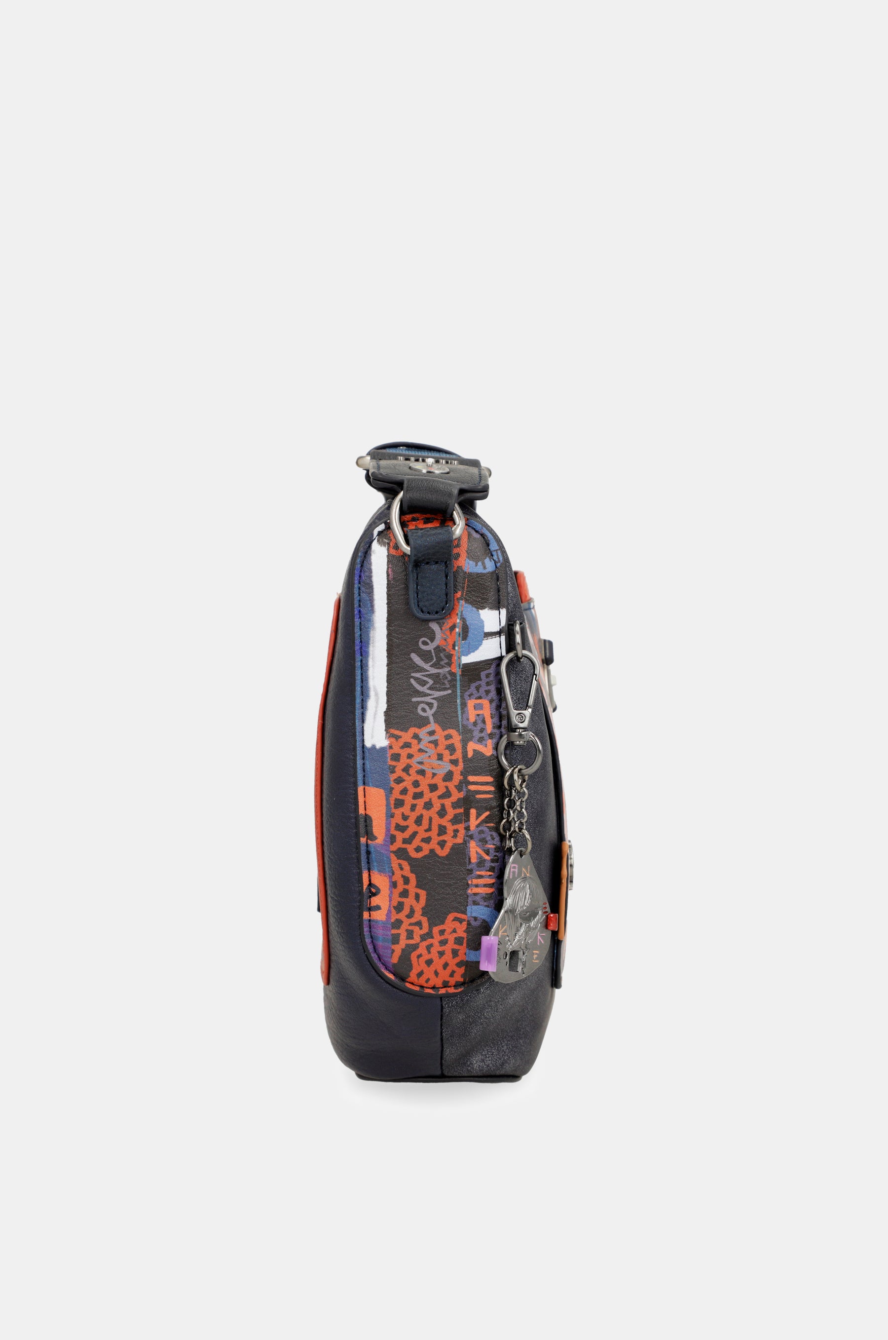 Kyomu medium shoulder bag