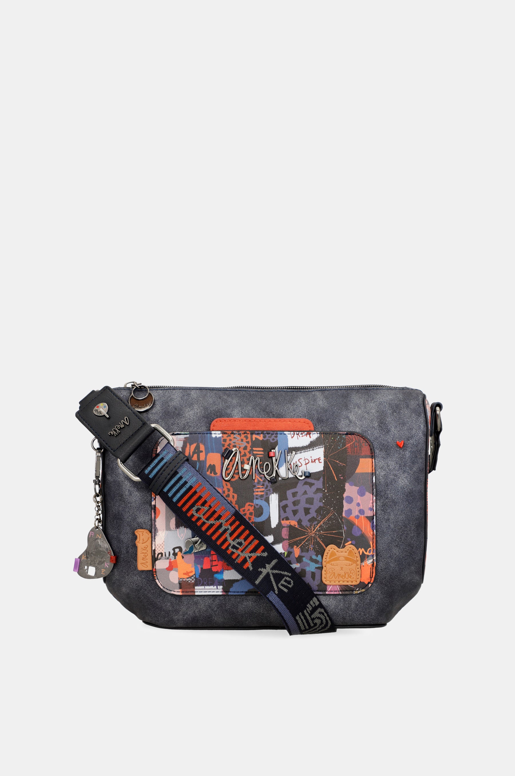 Kyomu medium shoulder bag