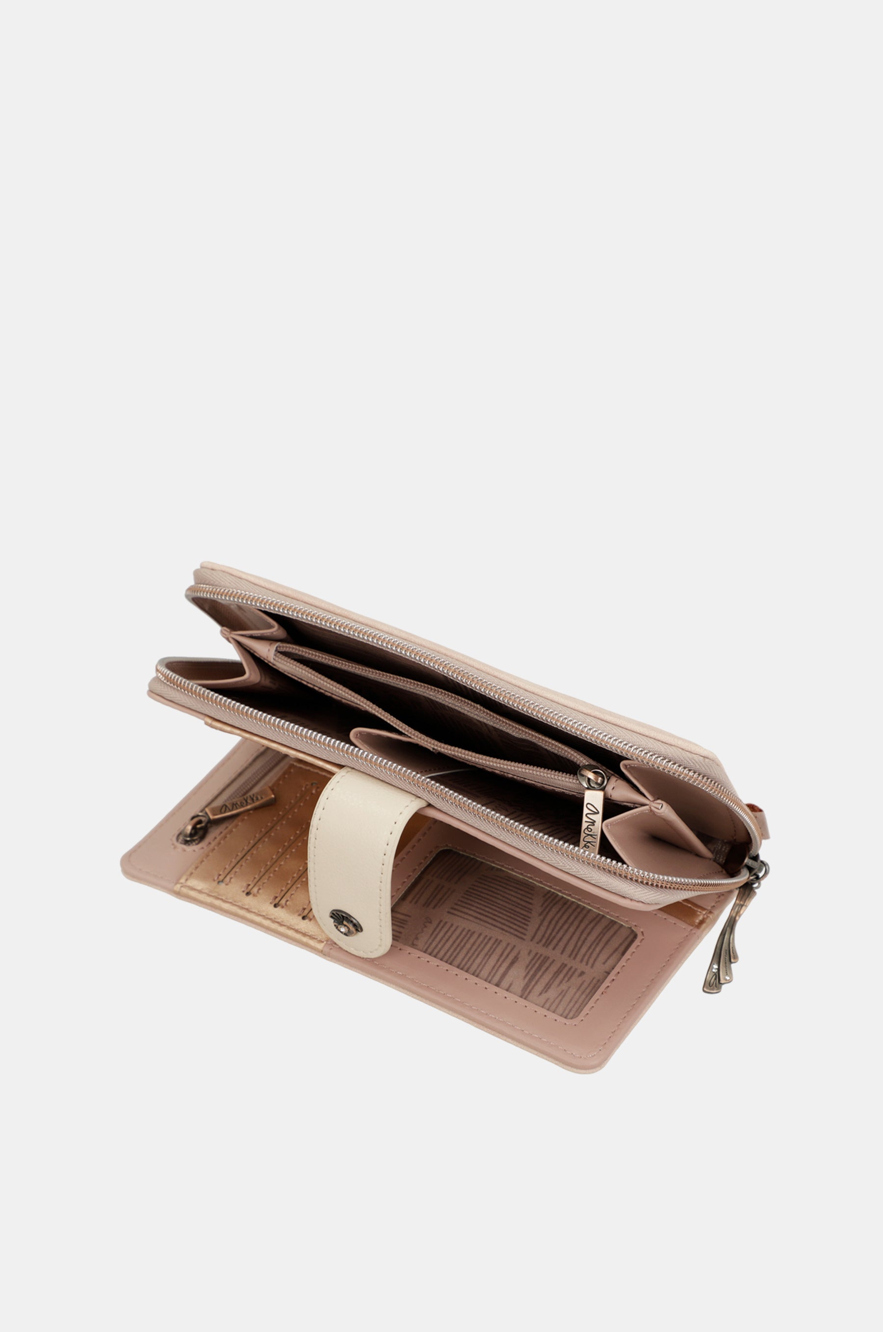 Studio nude RFID wallet