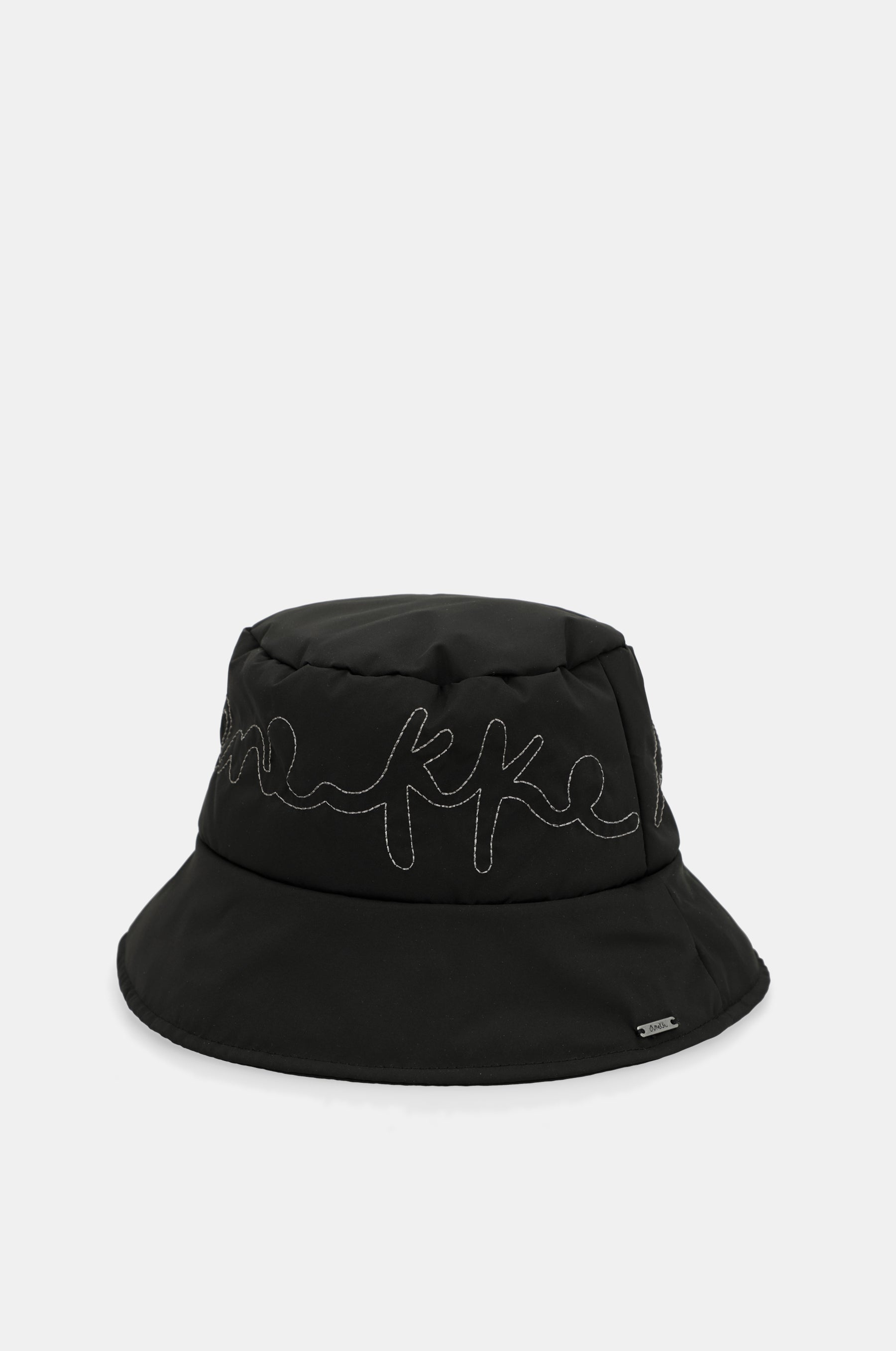 Black bucket hat
