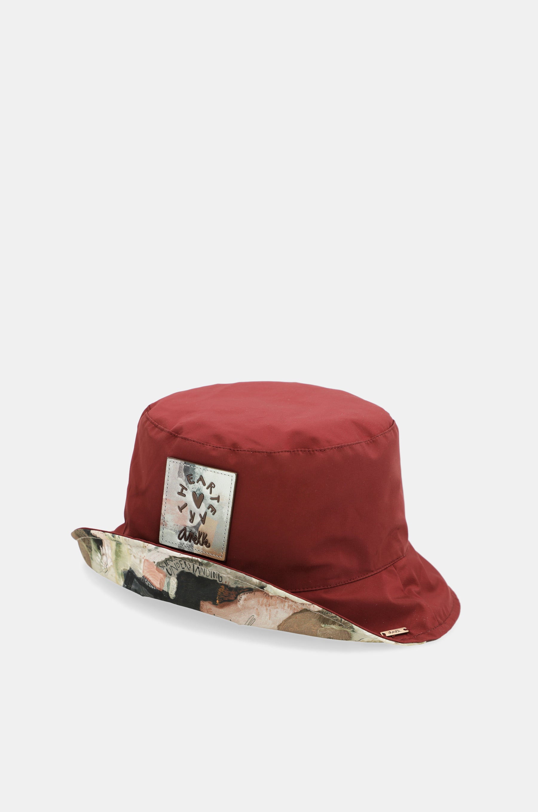 Core reversible bucket hat