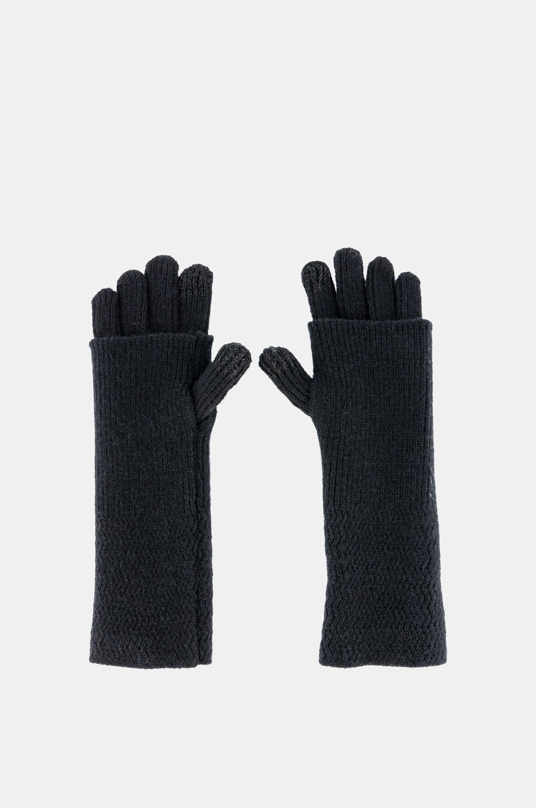 Black knitted gloves