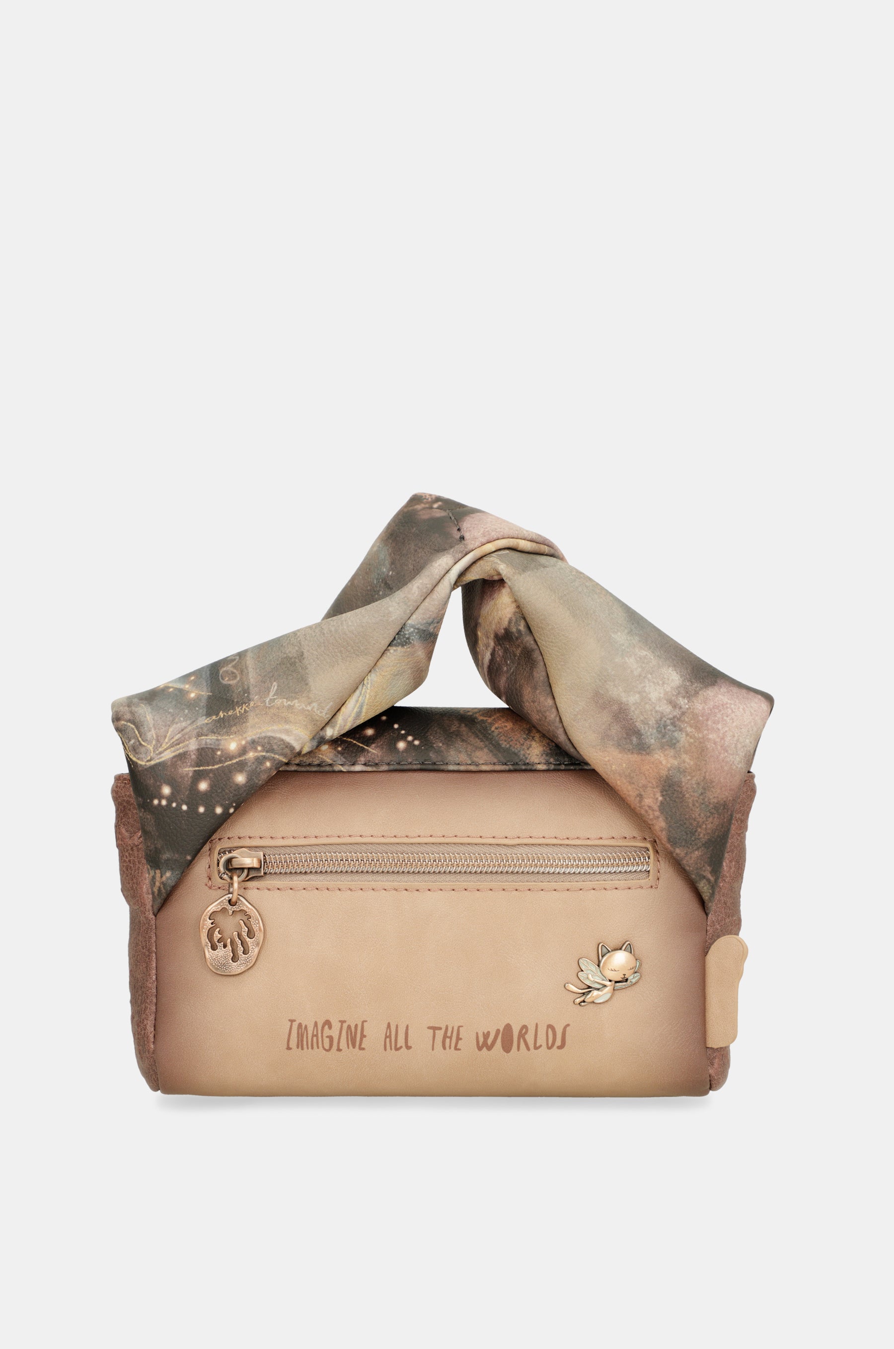 Land crossbody bag with flap closure