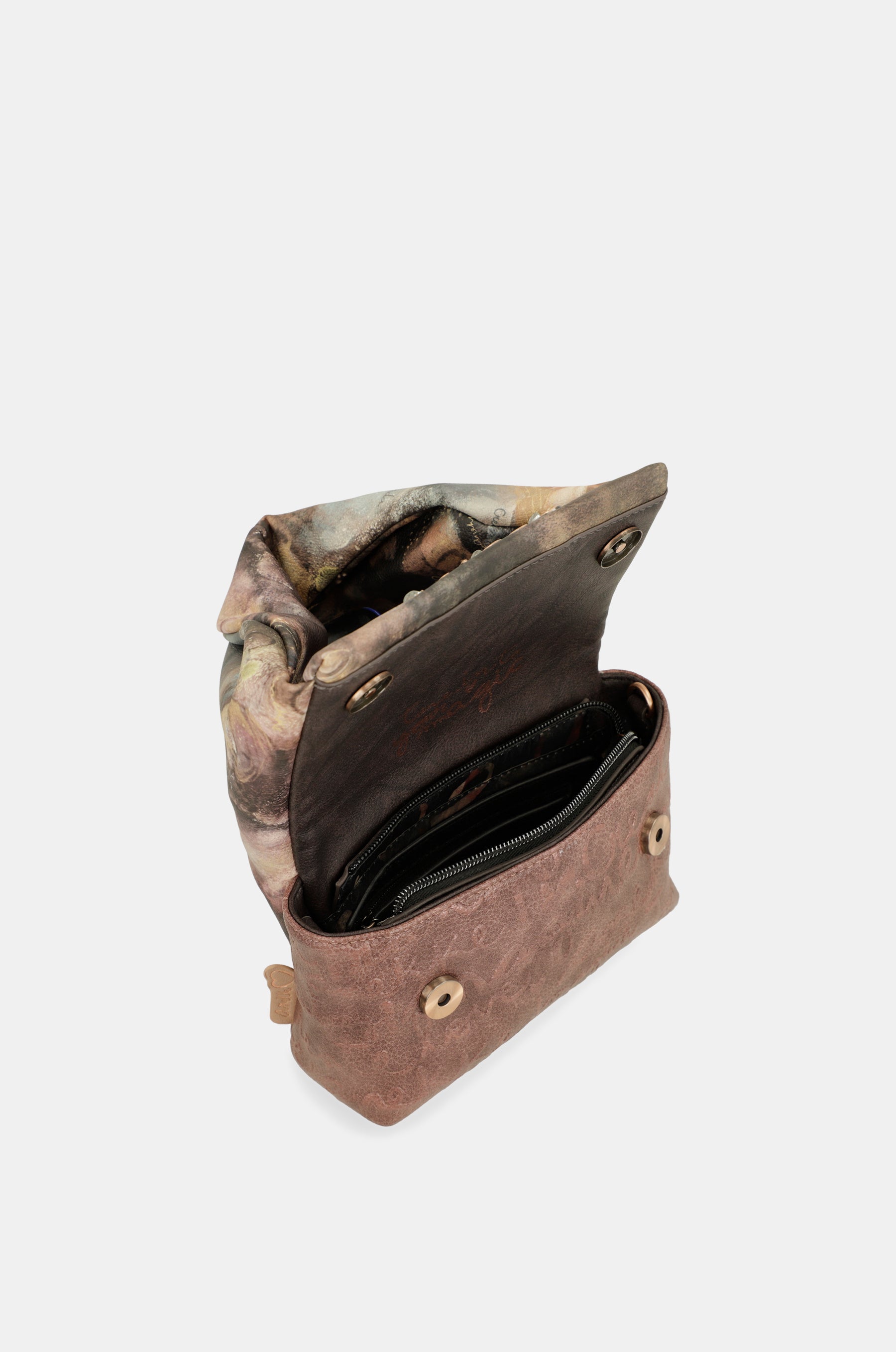 Land crossbody bag with flap closure