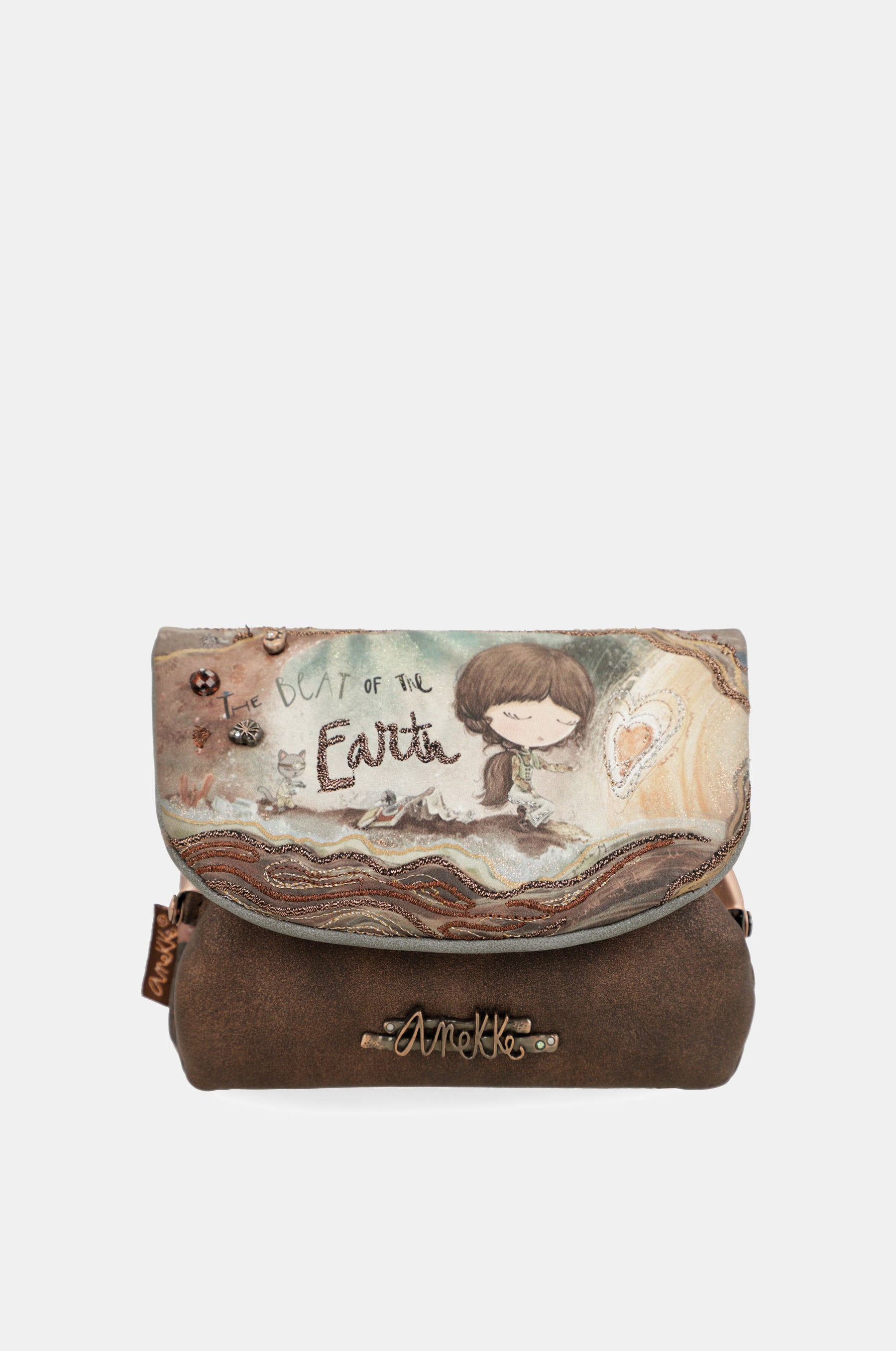 Core coin purse with flap