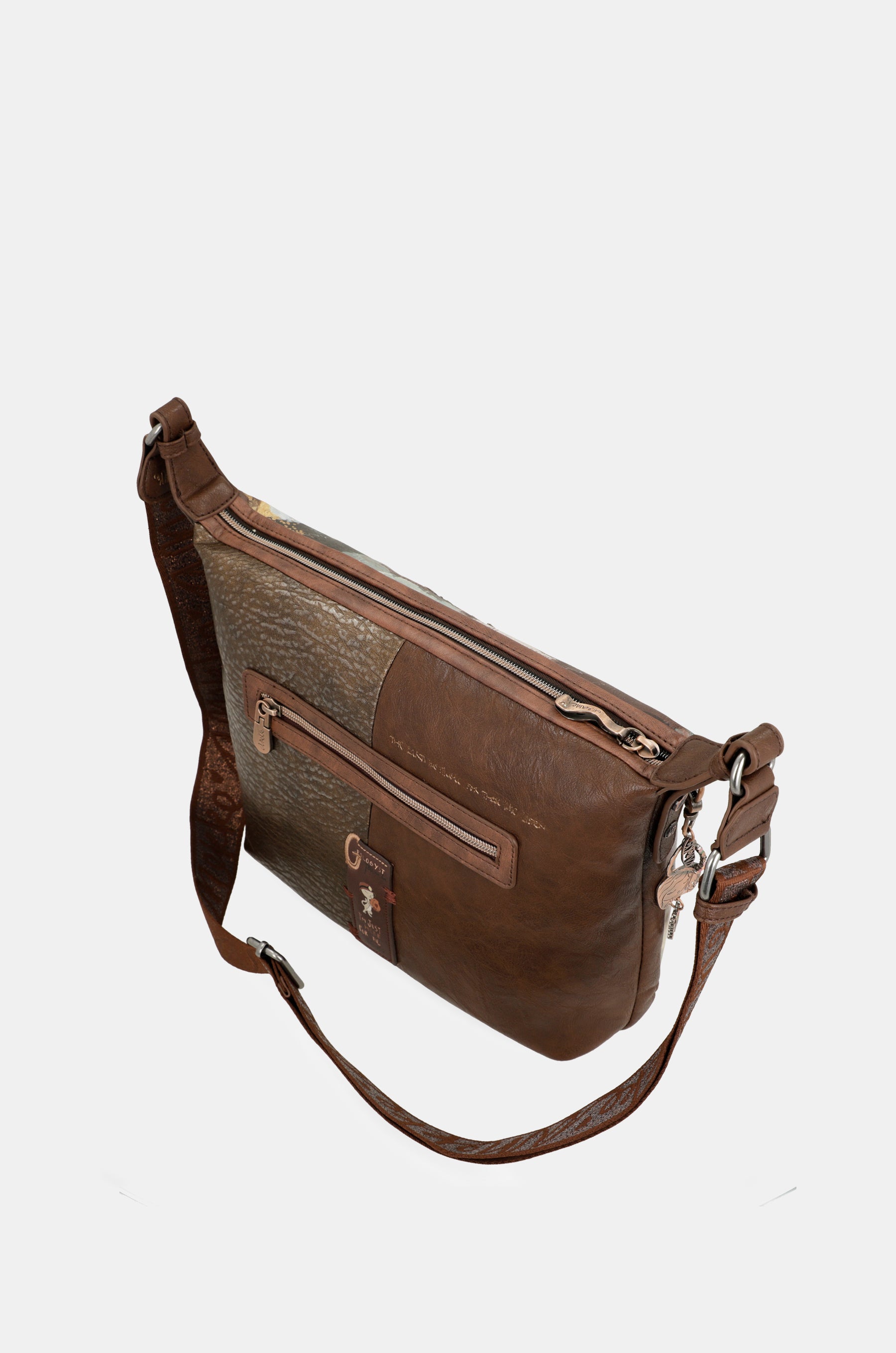 Outer crossbody large bag with pockets