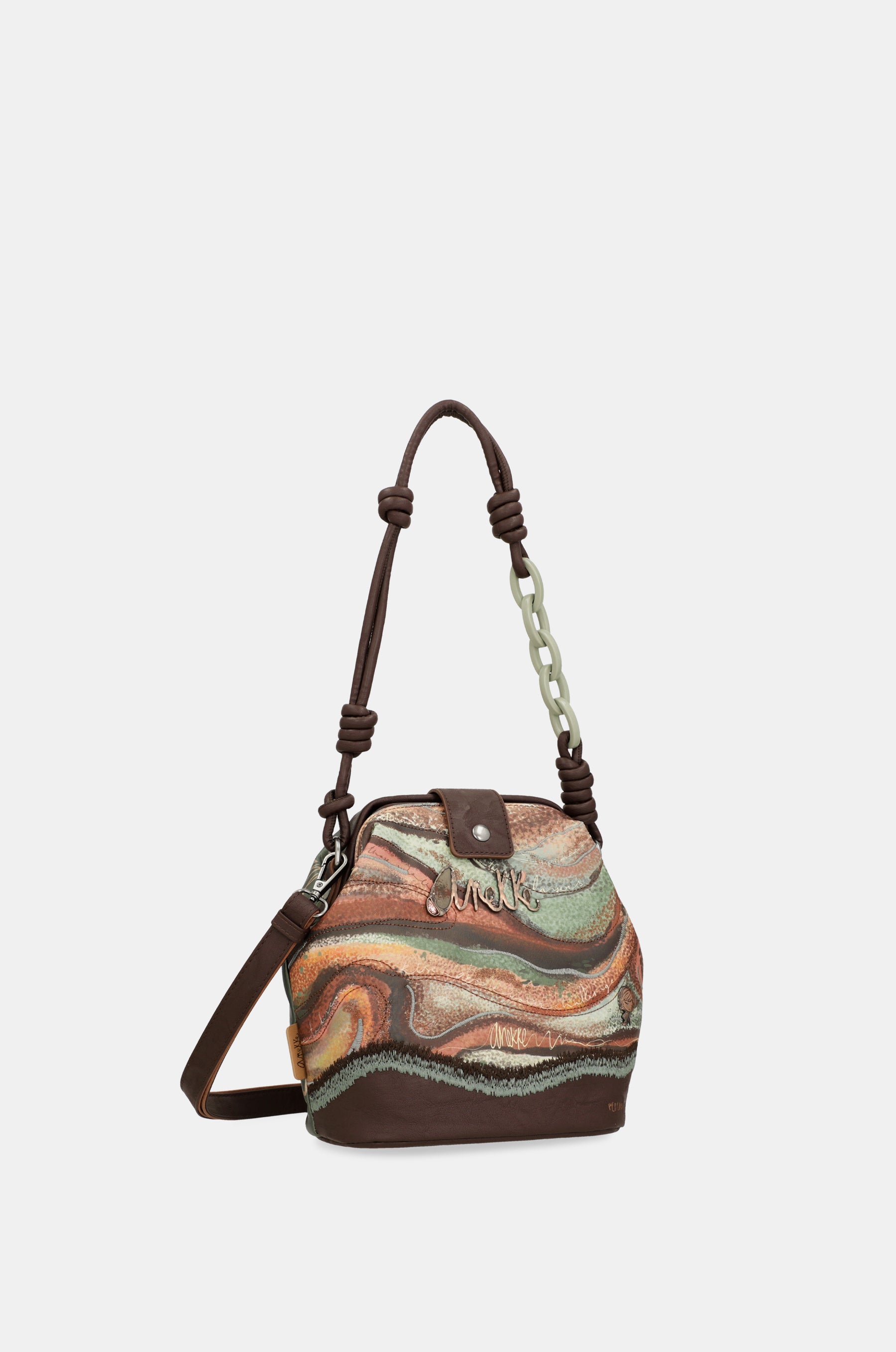 Outer bucket-shape bag
