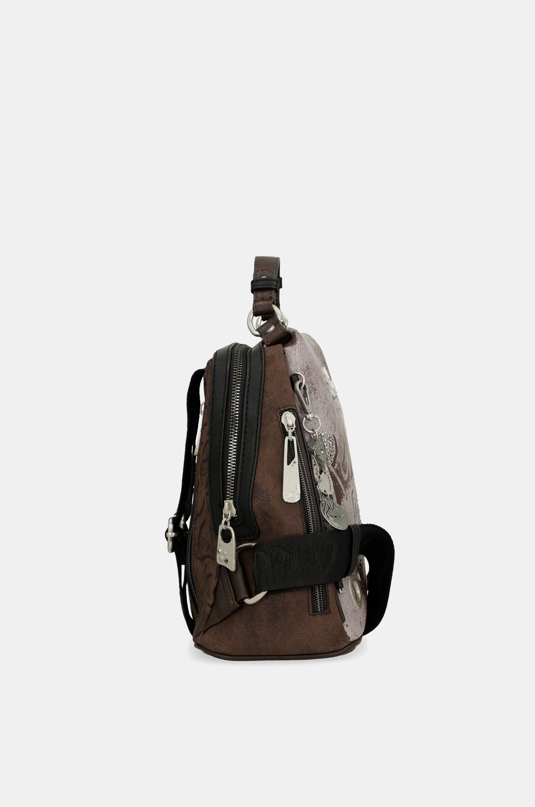 Mantle medium backpack