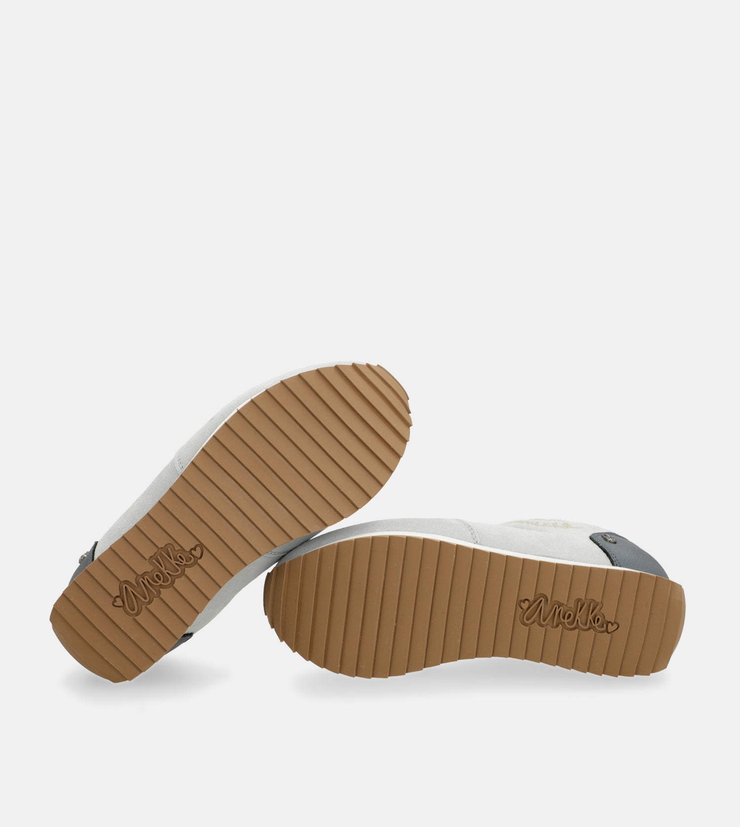 Blue sneakers Whispers