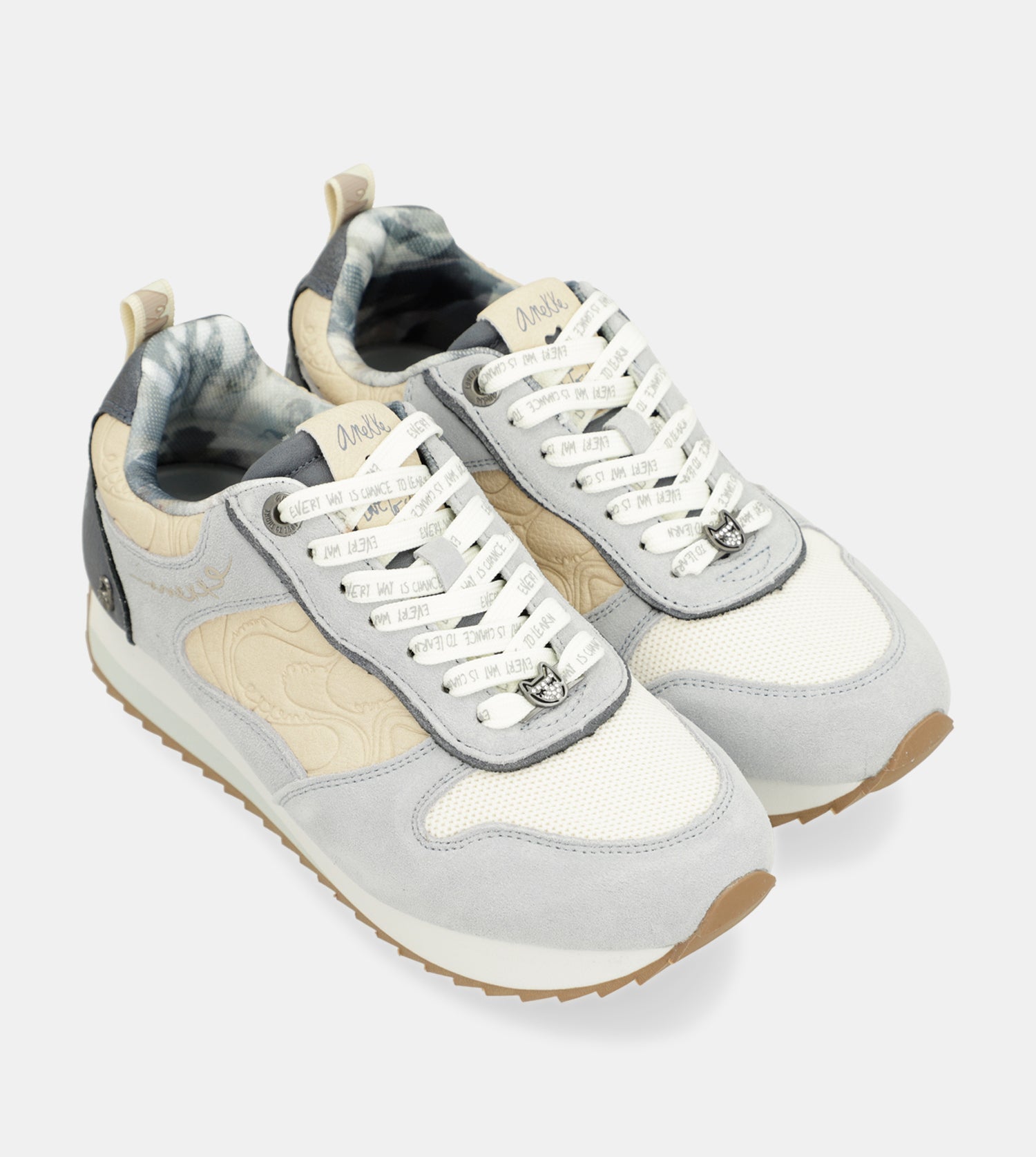 Blue sneakers Whispers