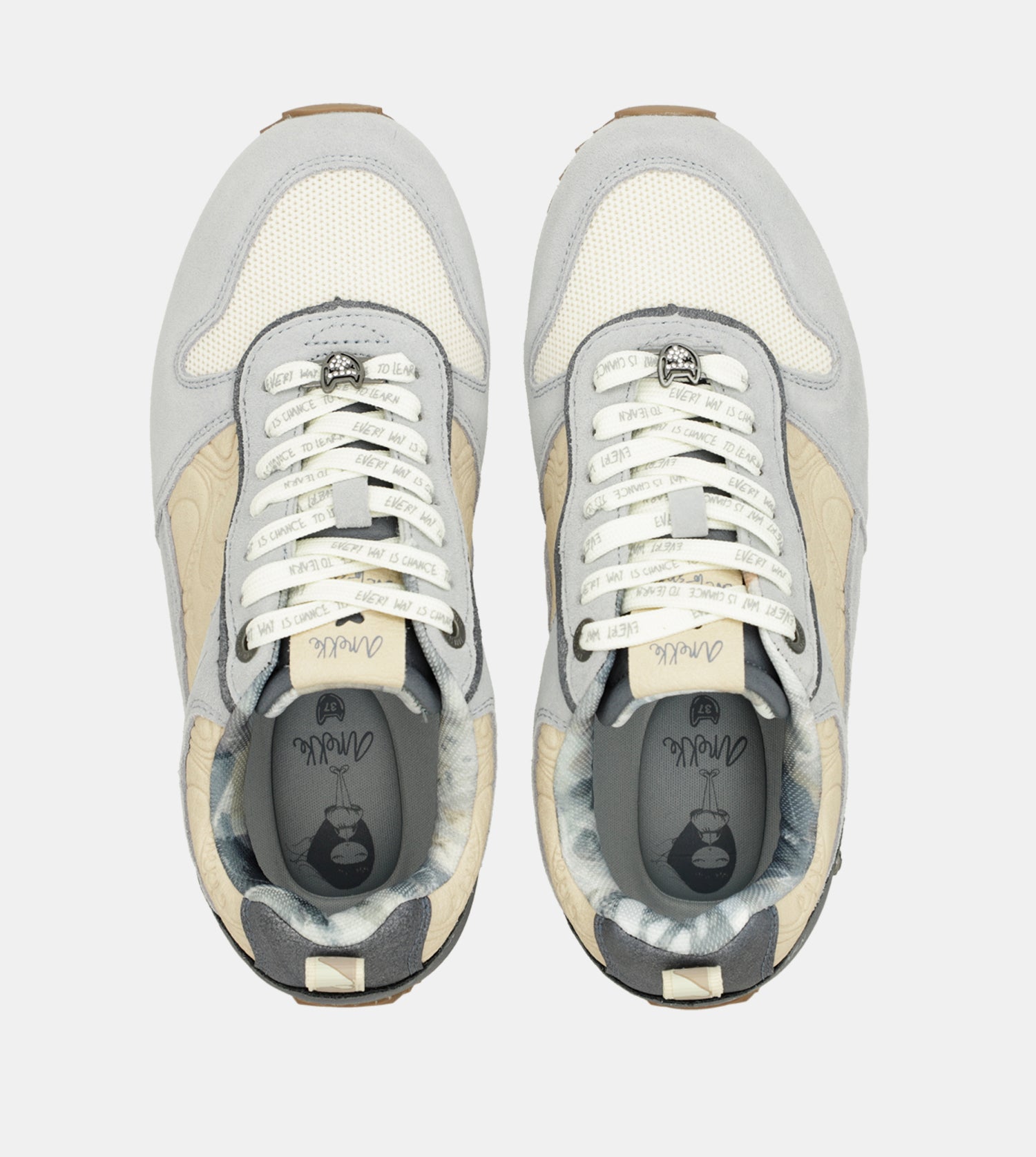 Blue sneakers Whispers