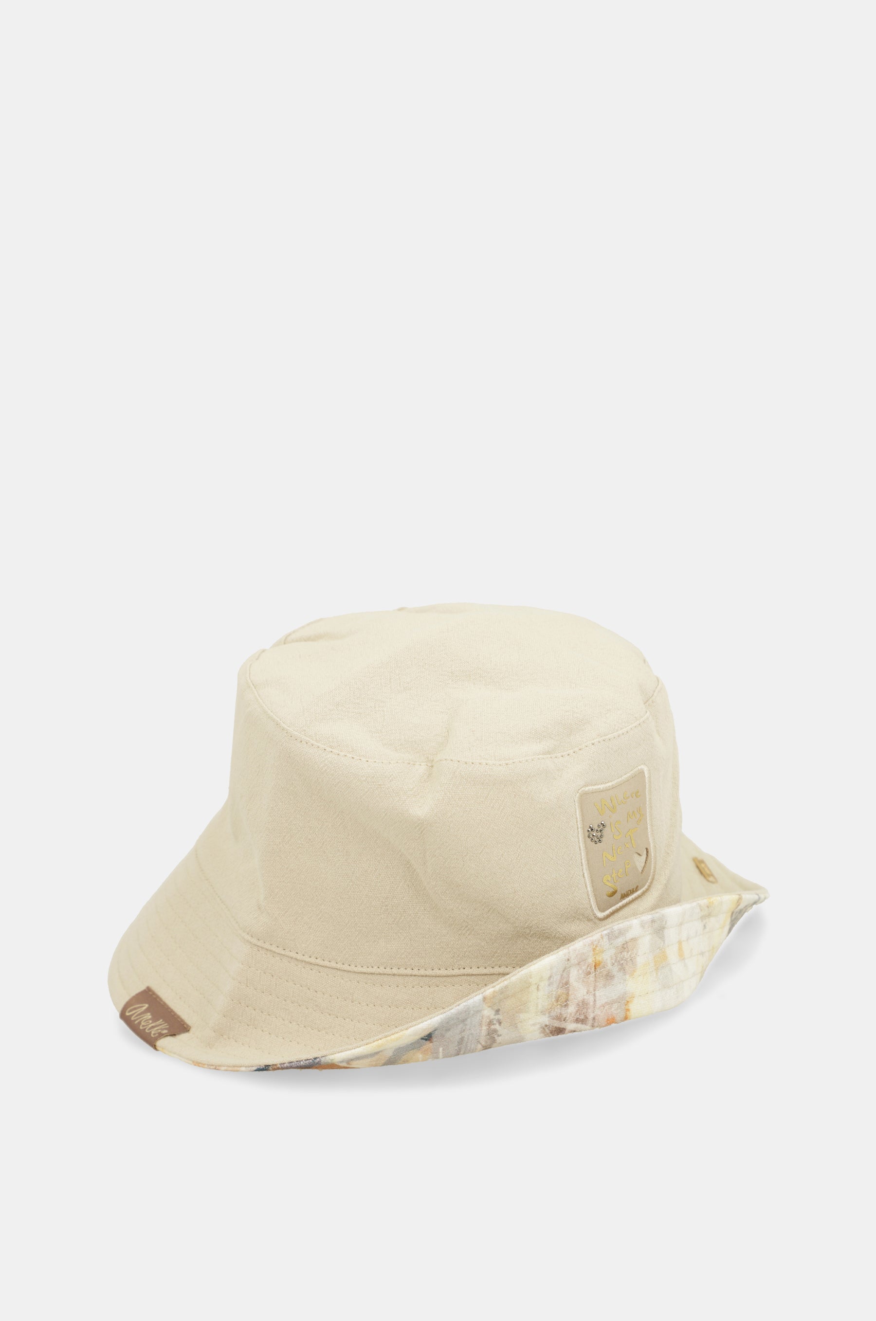 Reversible beige bucket hat