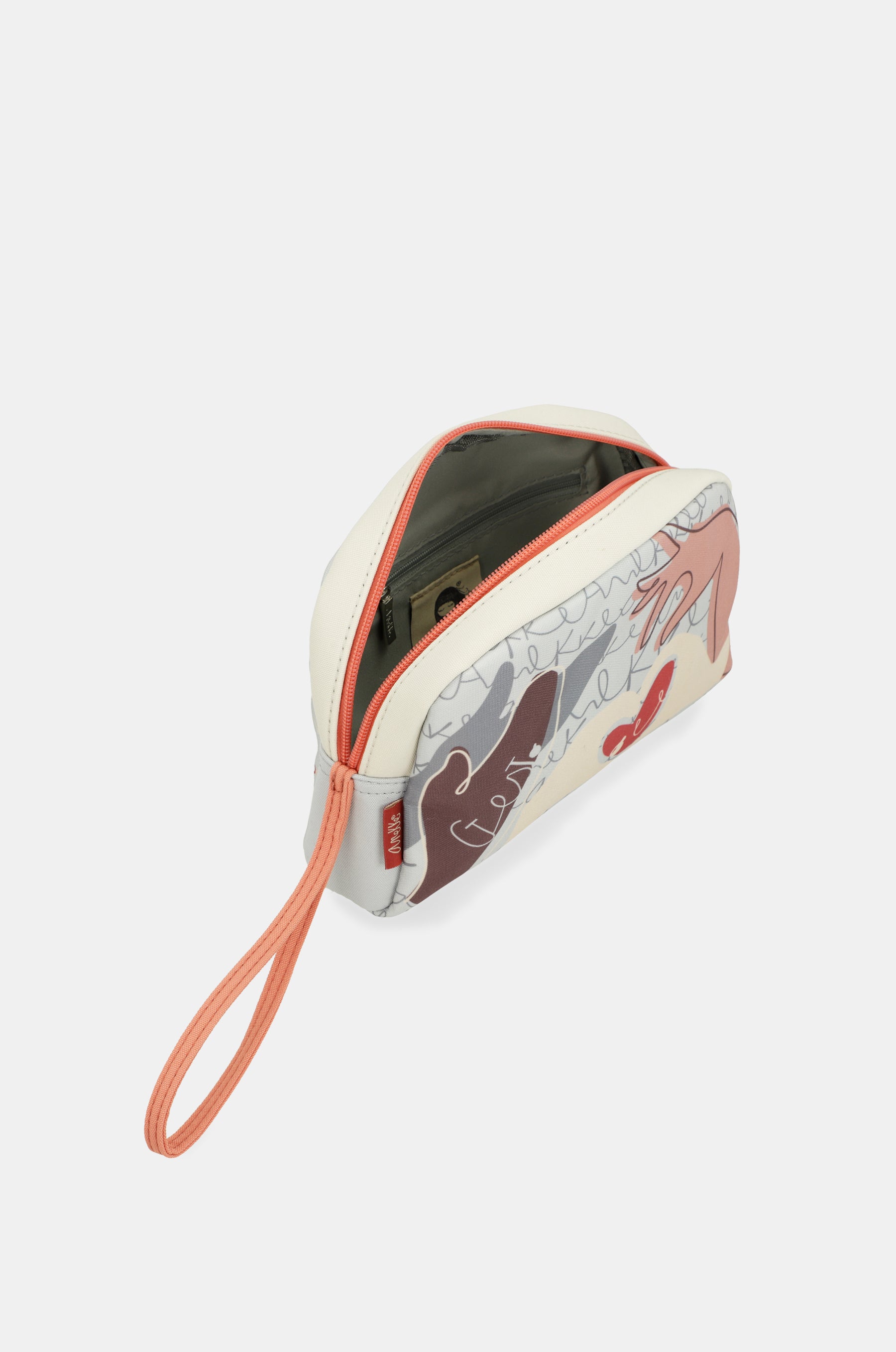 Ole beach toiletry bag