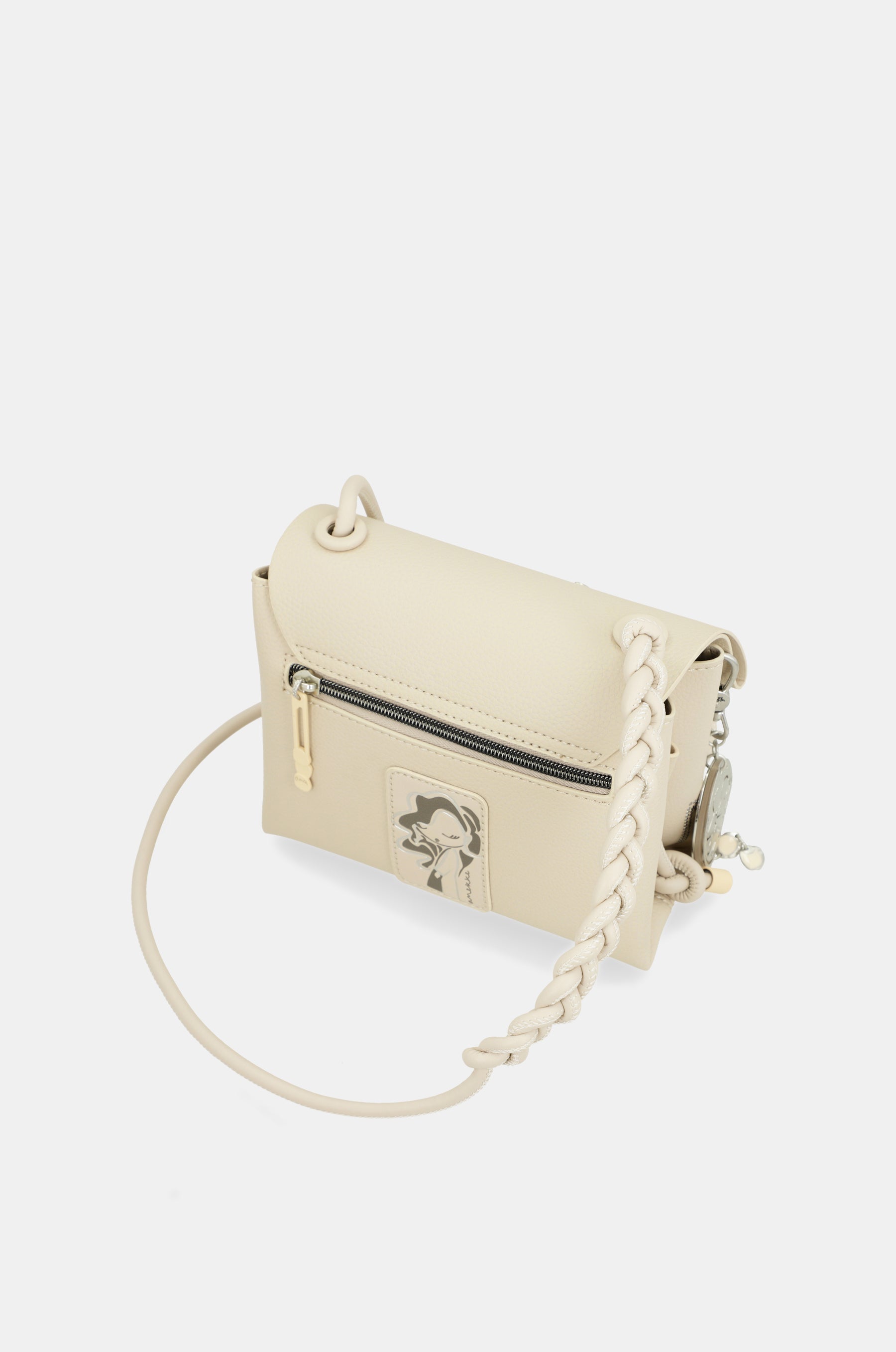 Flap bag Alma