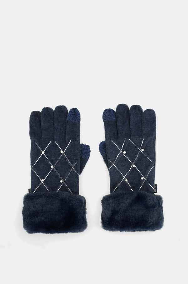 Black knitted gloves with details