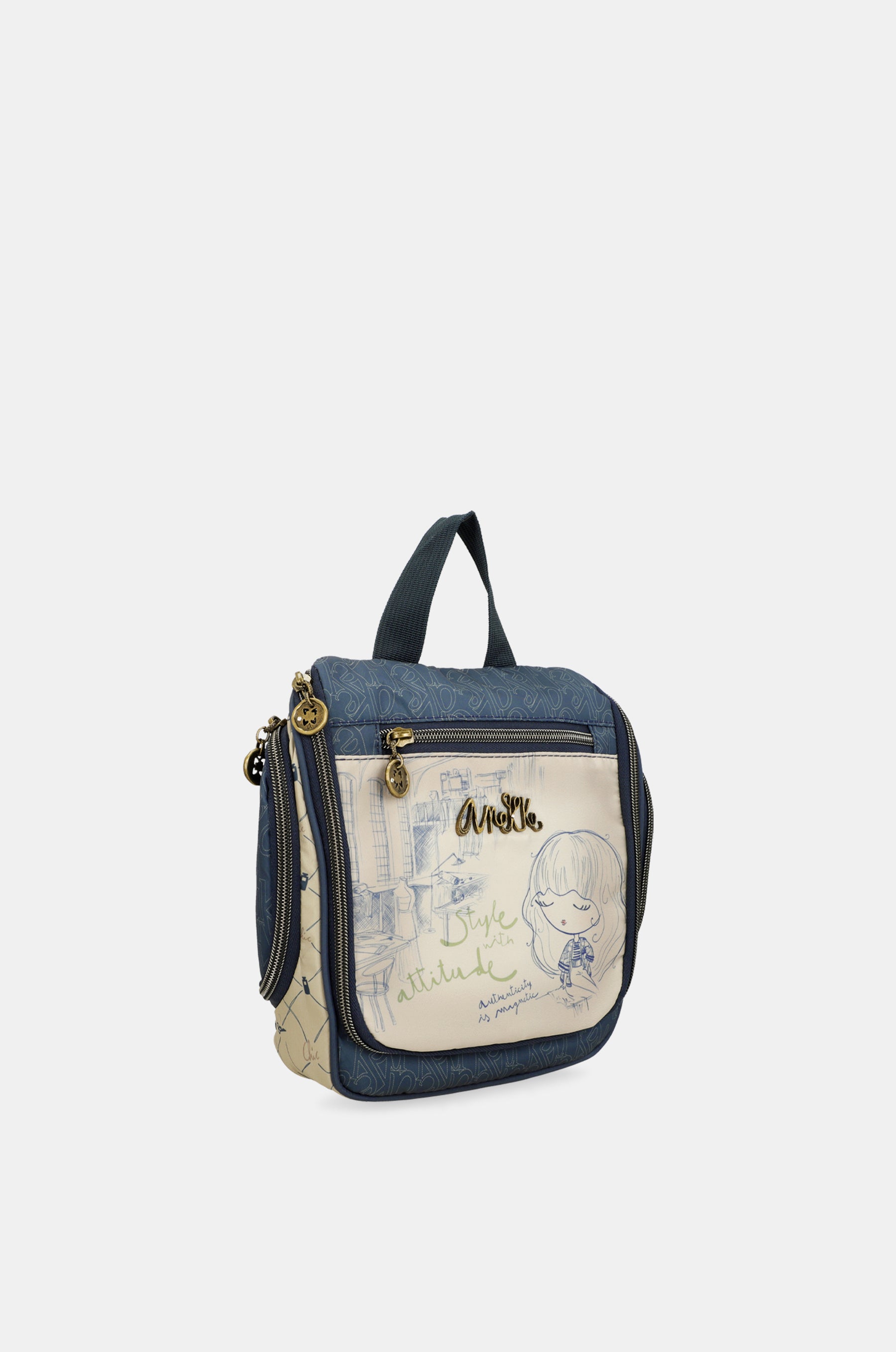 Extendable travel toiletry bag