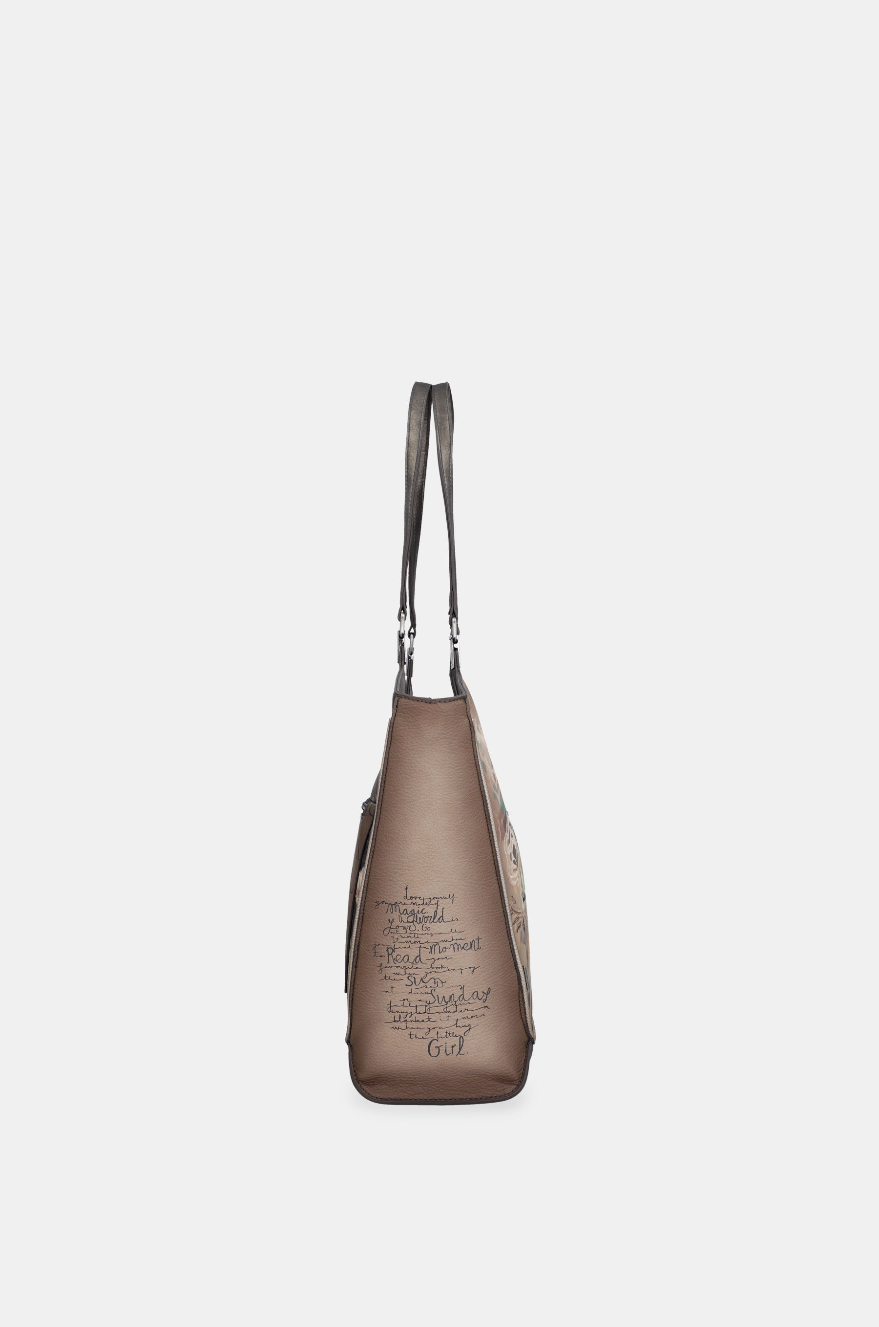 Real shopping bag