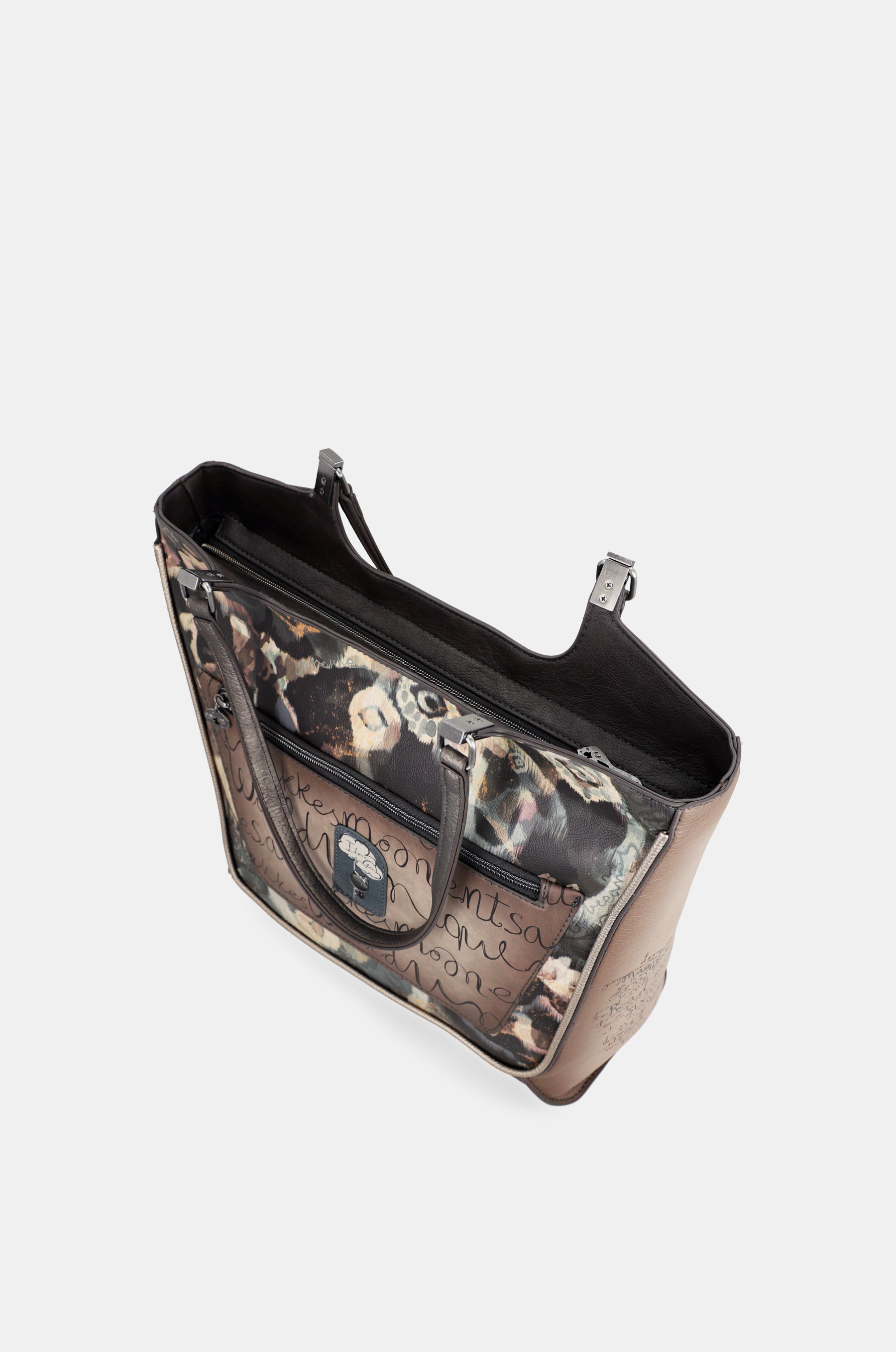 Real shopping bag
