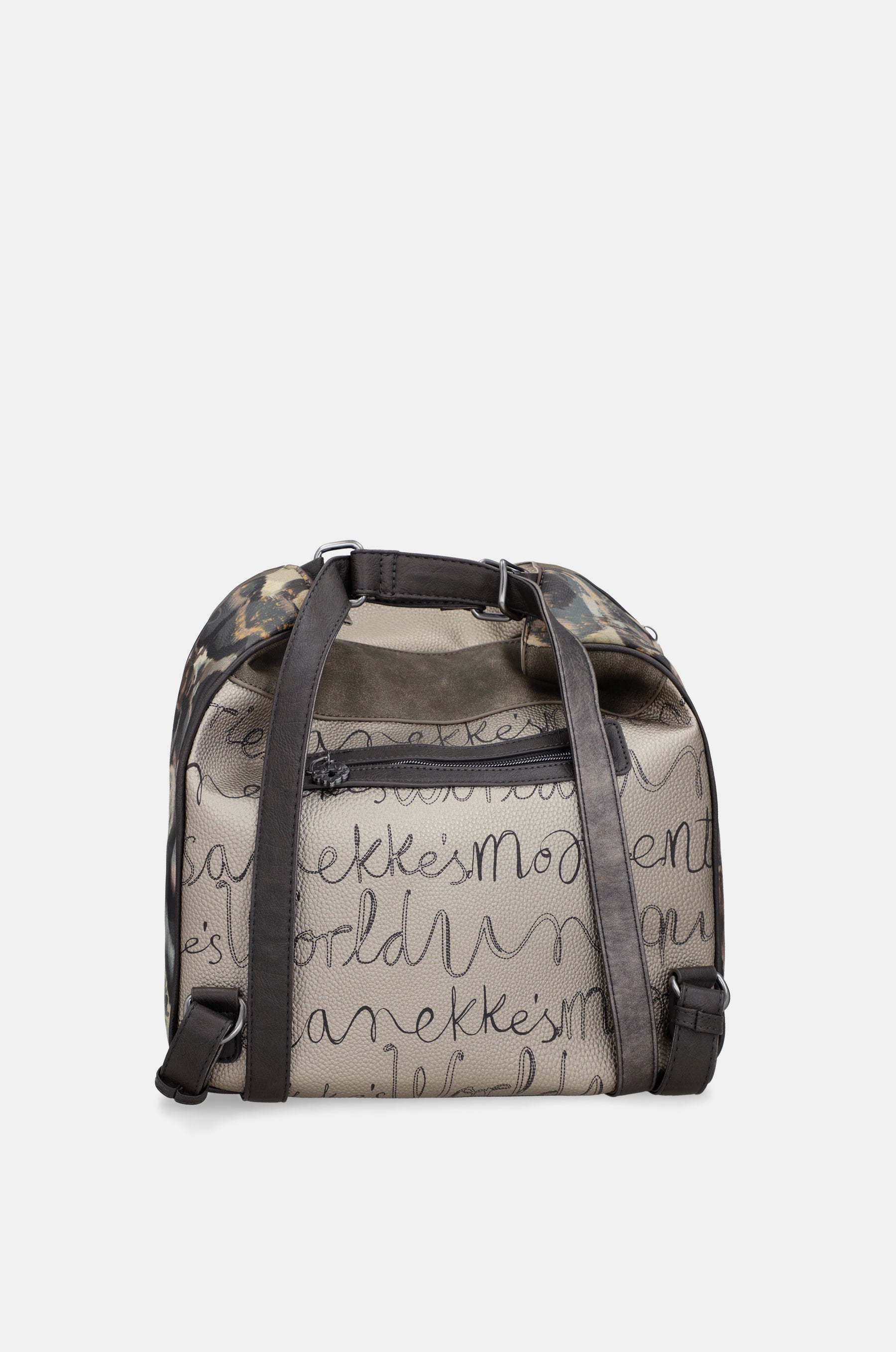 Real bag convertible into backpack