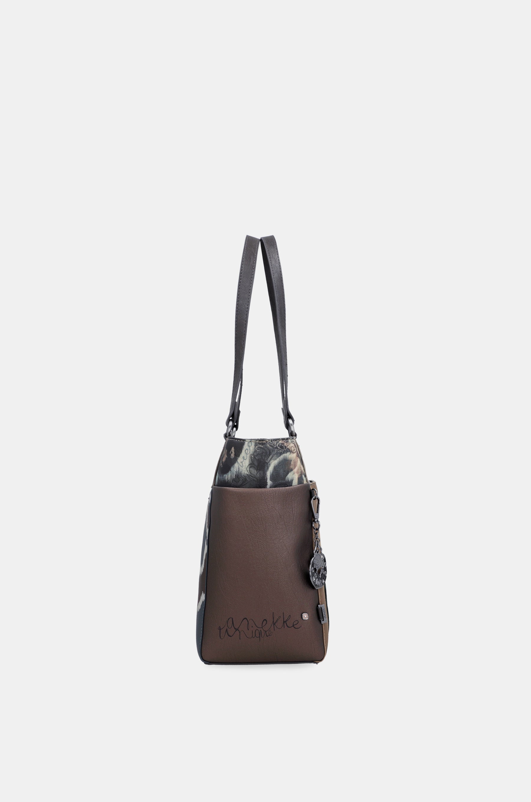 Manifesto large shoulder bag