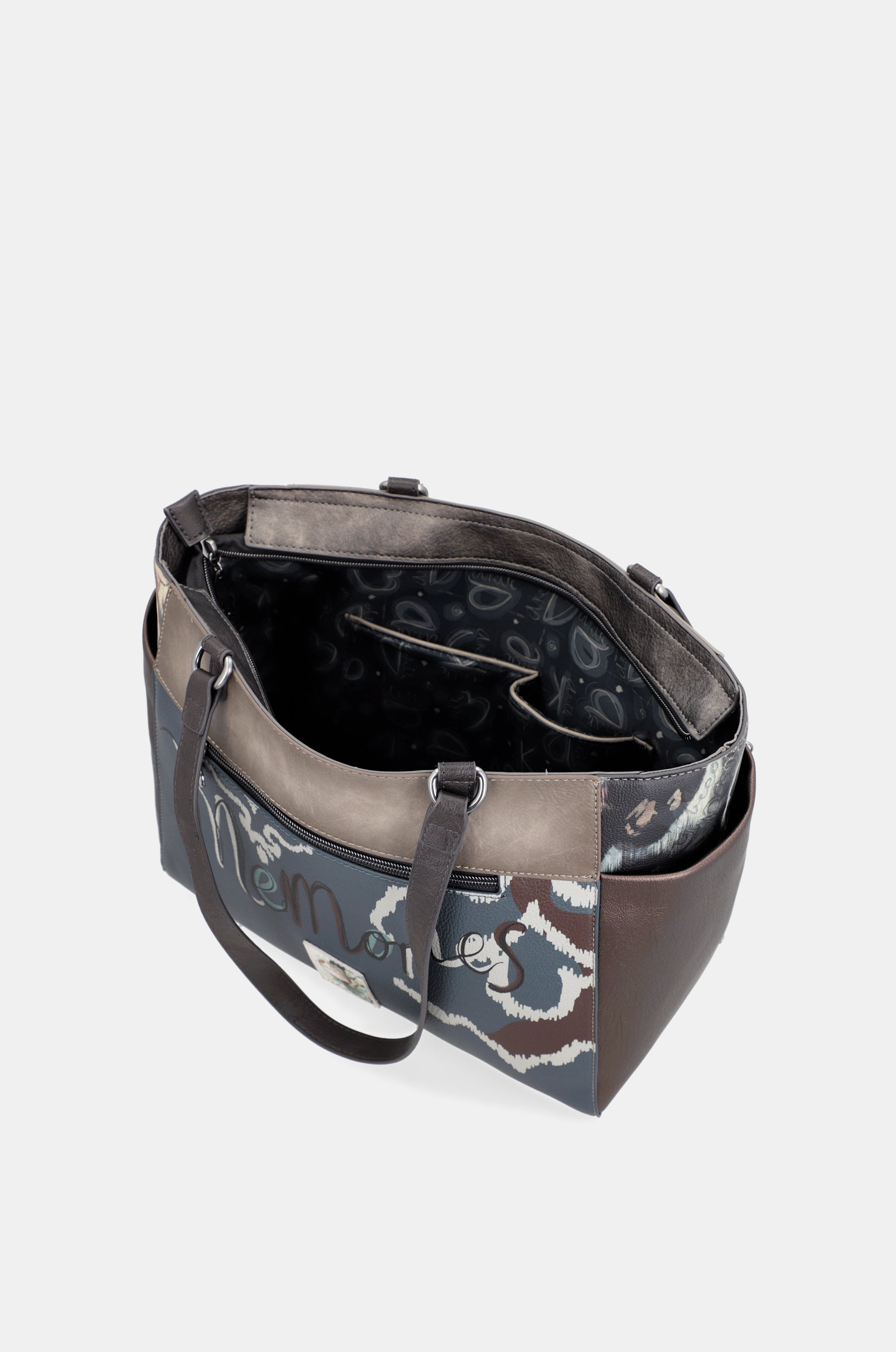 Manifesto large shoulder bag