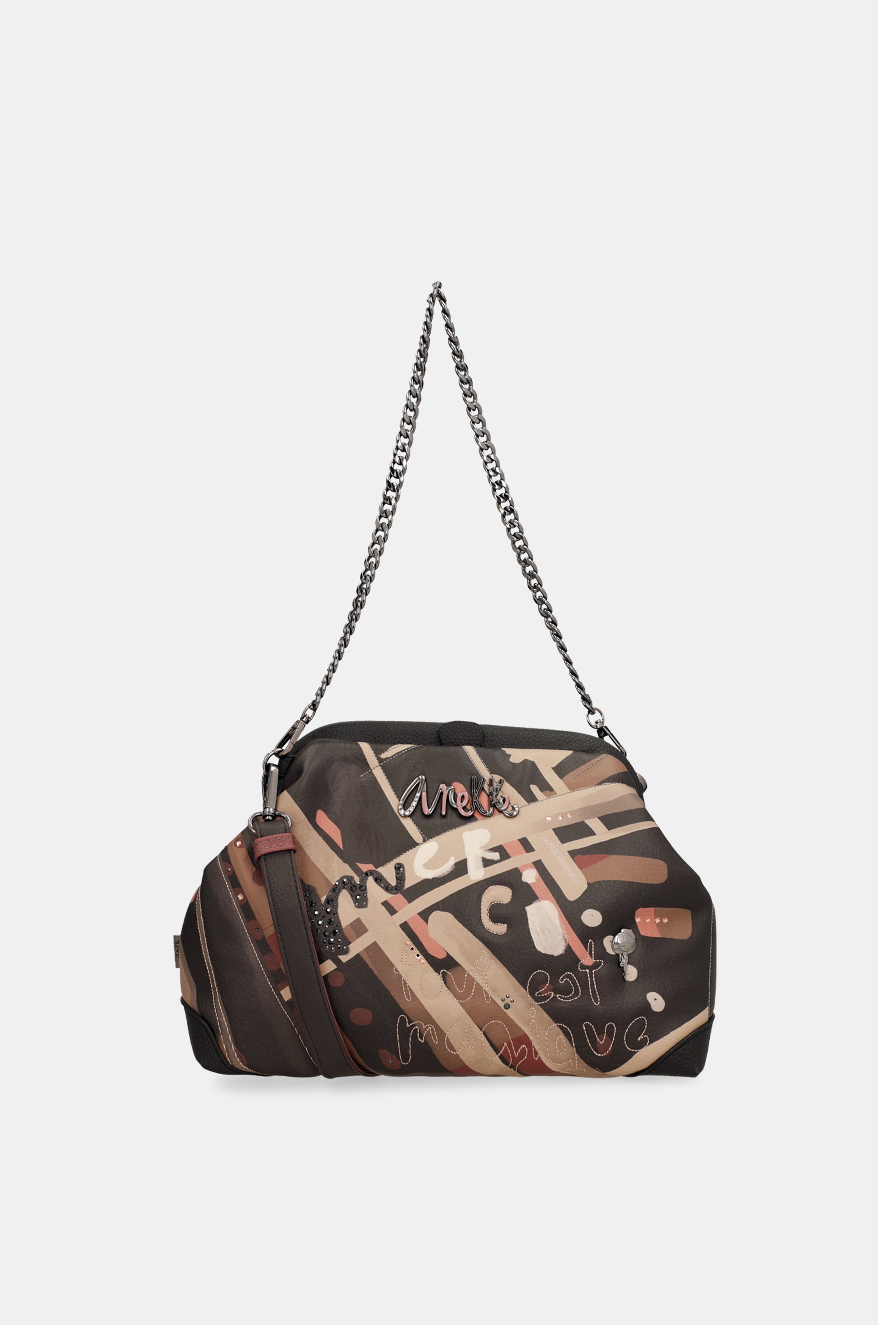 Parisian bucket-shape bag